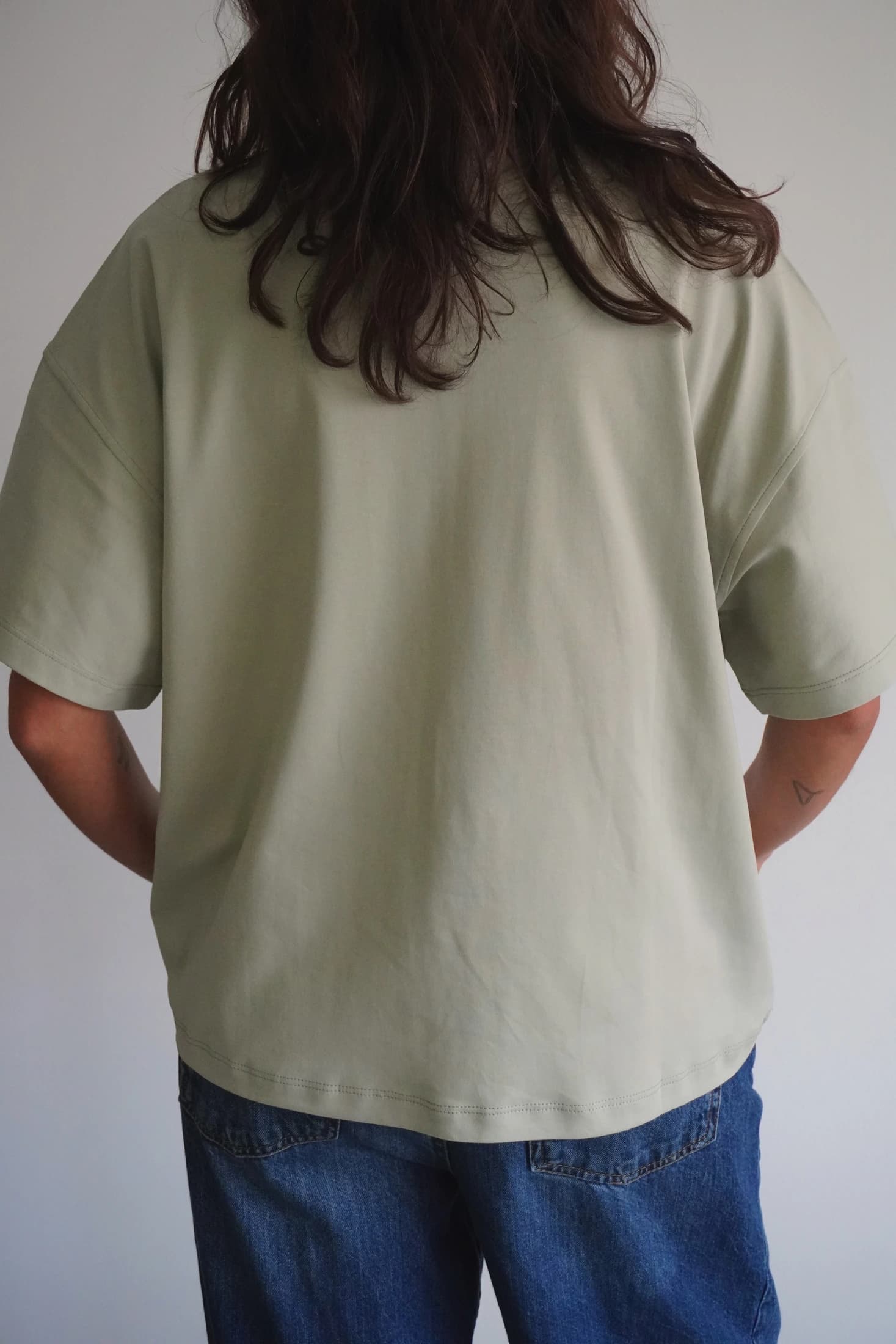 Camiseta Send Flowers Verde Menta - imagen 4