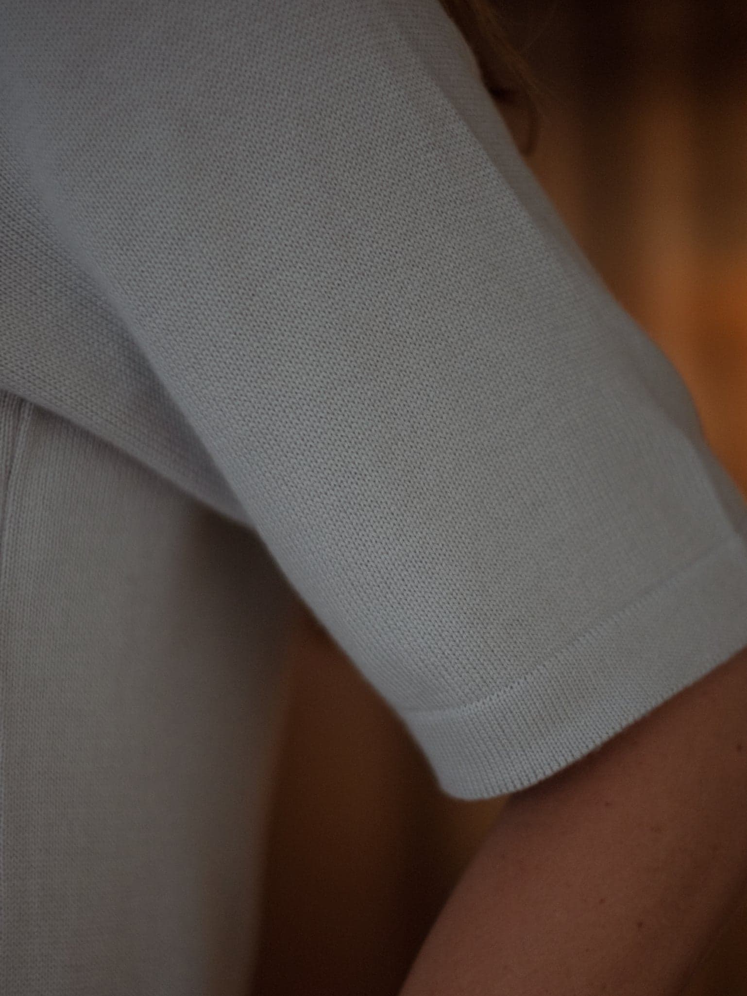 TALL COLLAR KNIT T-SHIRT - LIGHT GRAY - imagen 8