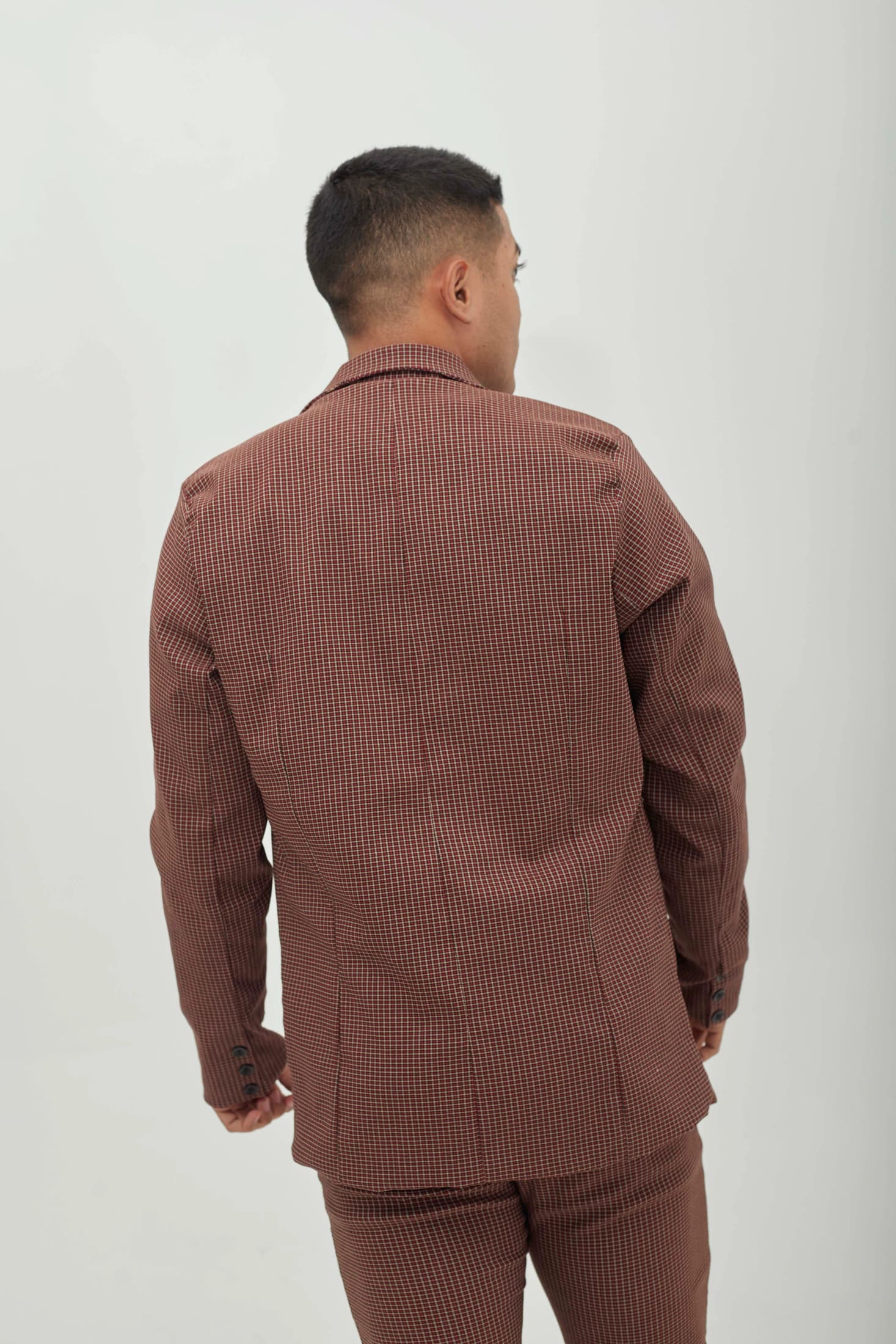 Blazer Essential Vinotinto - imagen 5