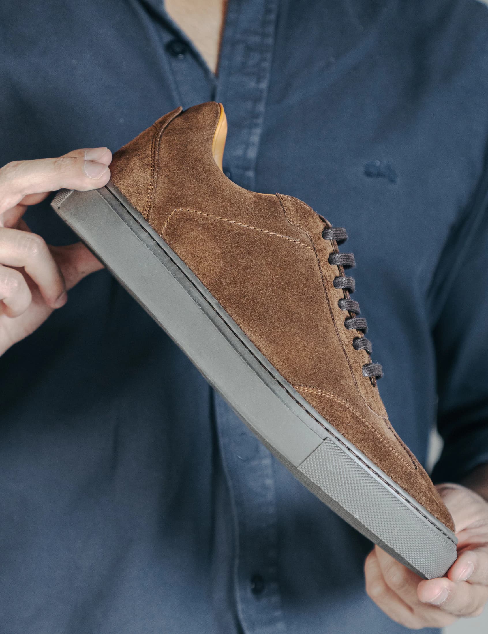 SNEAKER ESTOCOLMO CHOCOLATE - imagen 7