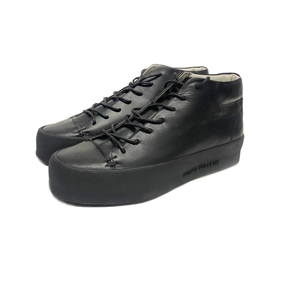 Botines Para Hombre Basil en Cuero Negro Suela Alta