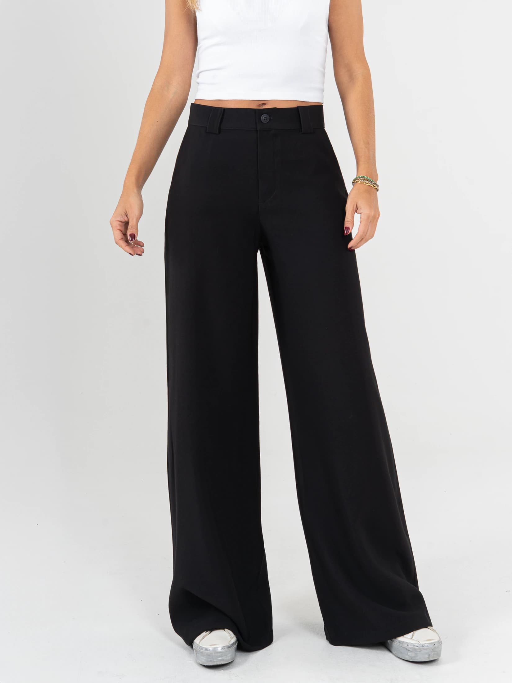 Ref: 0620601 Pantalón palazzo, tejido plano liviano, tiro alto, tono negro