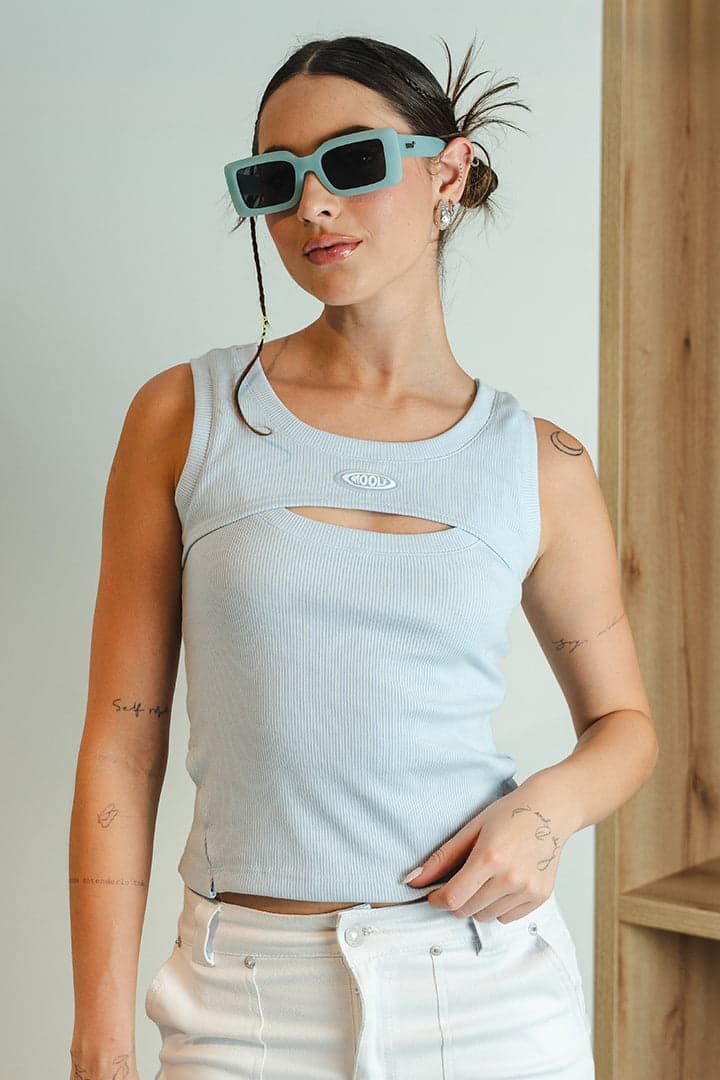 BLUSA DE CORTES EN RIB - imagen 1