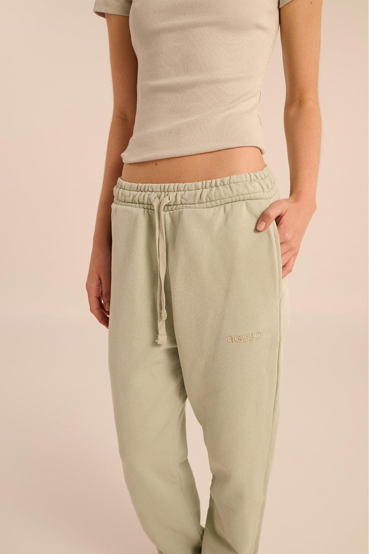 CORE JOGGERS LIGHT GREEN - imagen 6