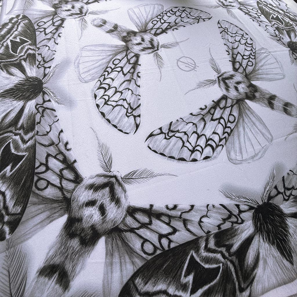 Pañoleta Blanca Polillas - imagen 4