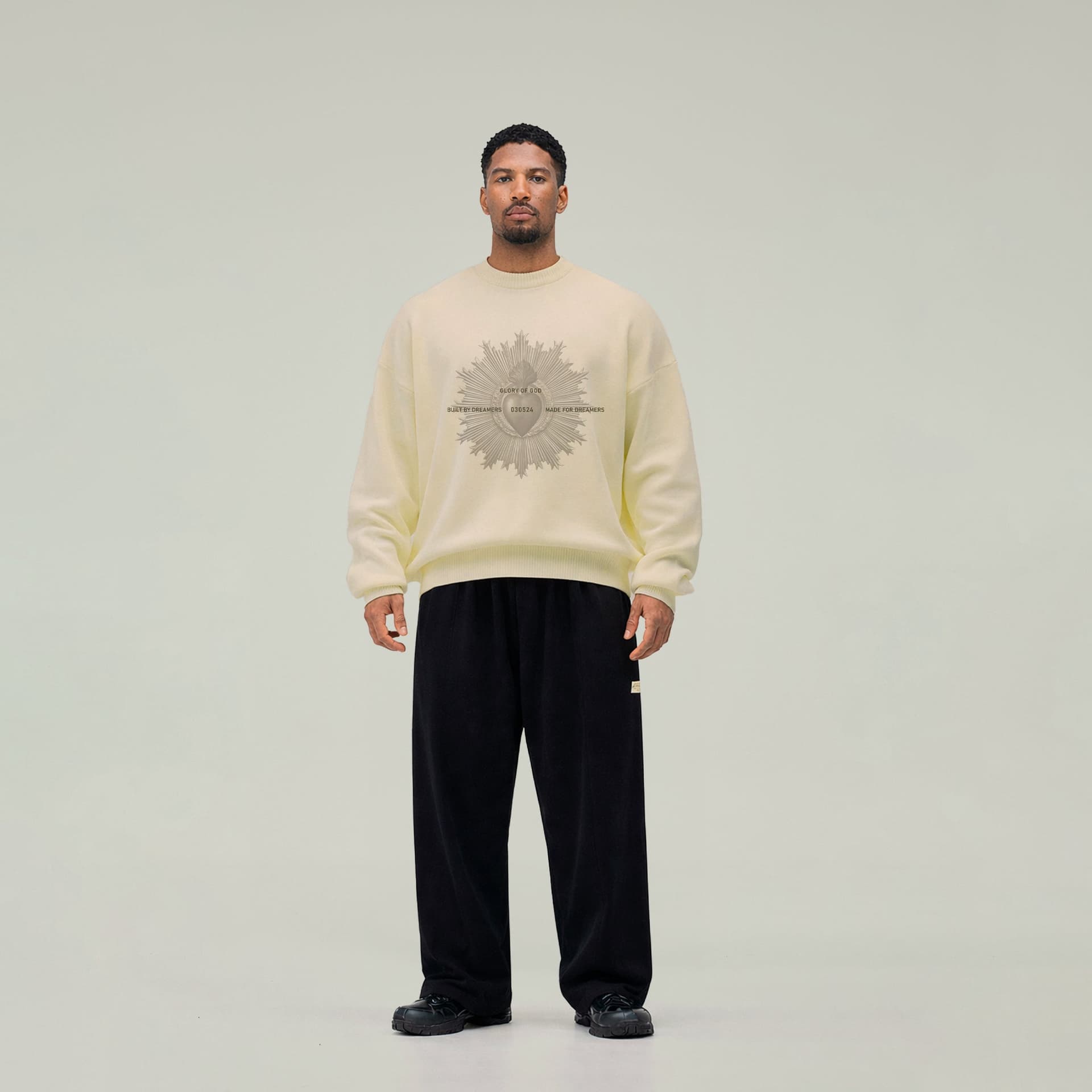 Crewneck Beige - Sacred Heart - imagen 3