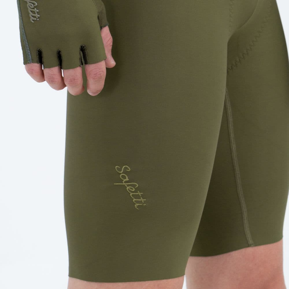 PANTALONETA CICLISMO TOSCANA 2.0 OLIVA PARA HOMBRE - imagen 4