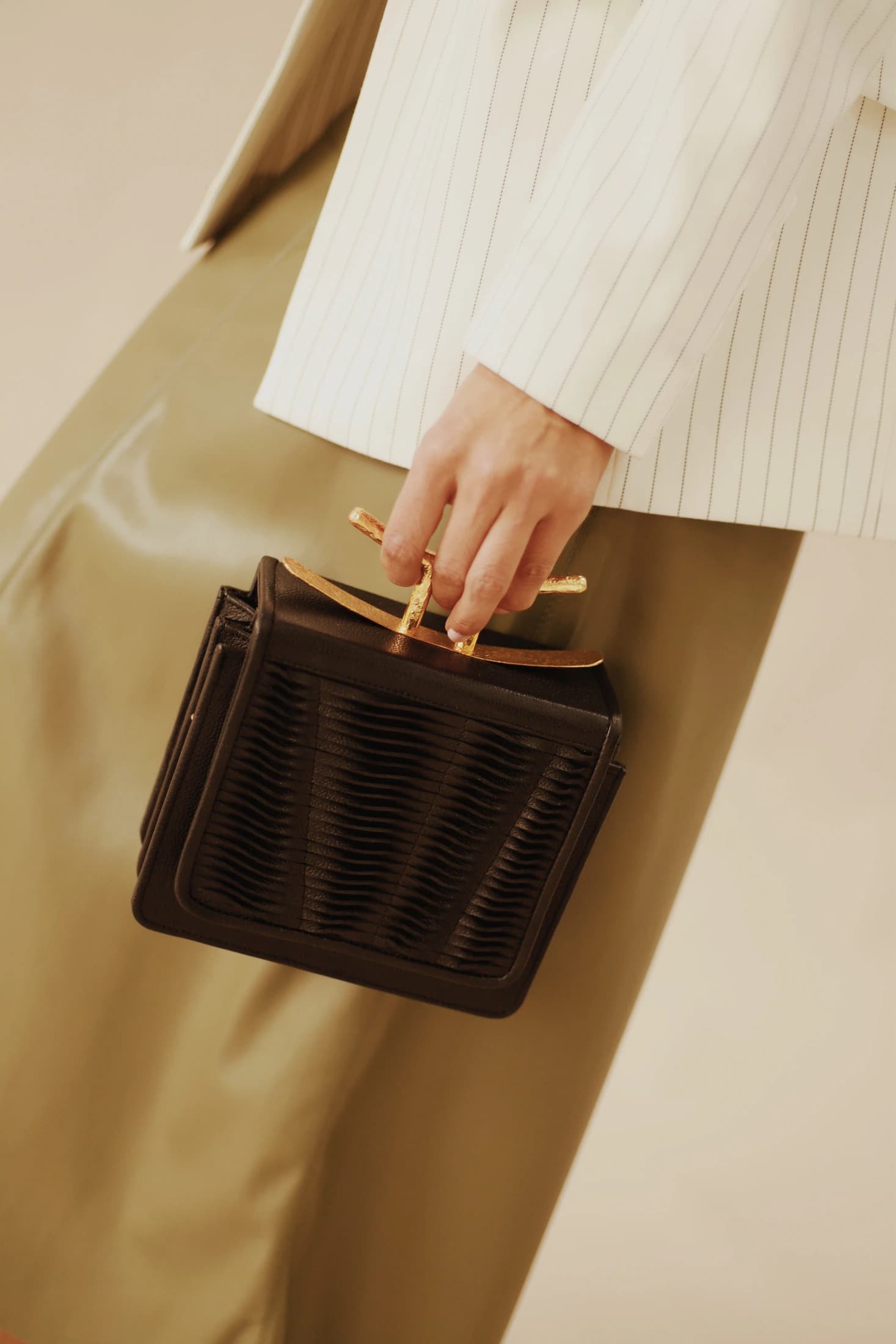 ZENU BAG BLACK