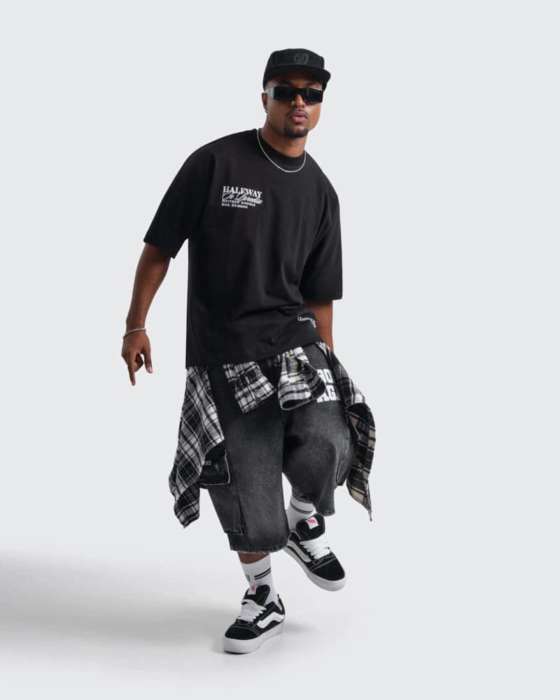Camiseta Negra Oversize Paradise - imagen 7