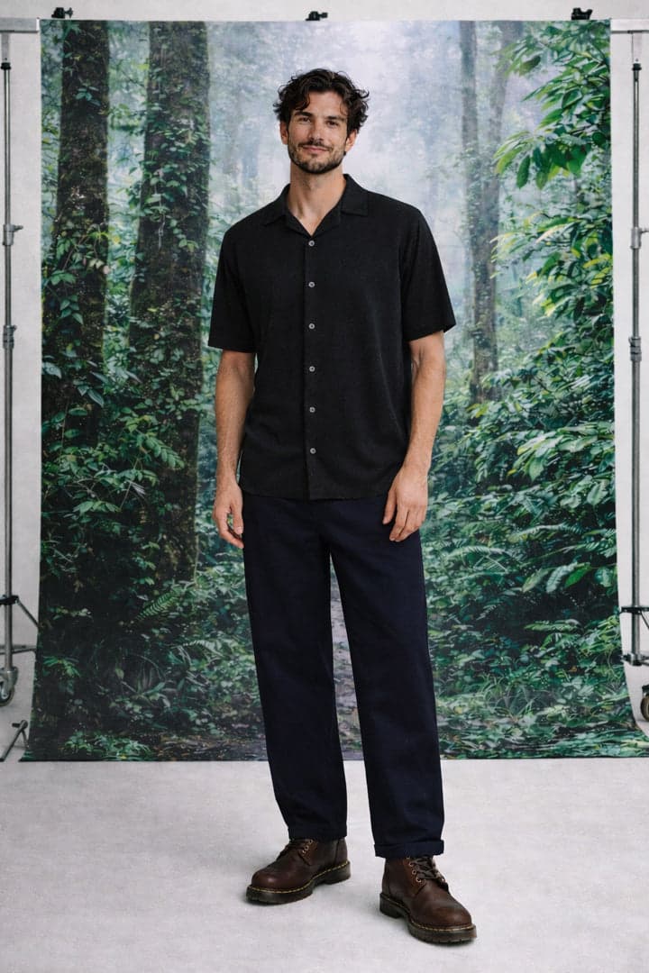 Camisa tejida ligera negra