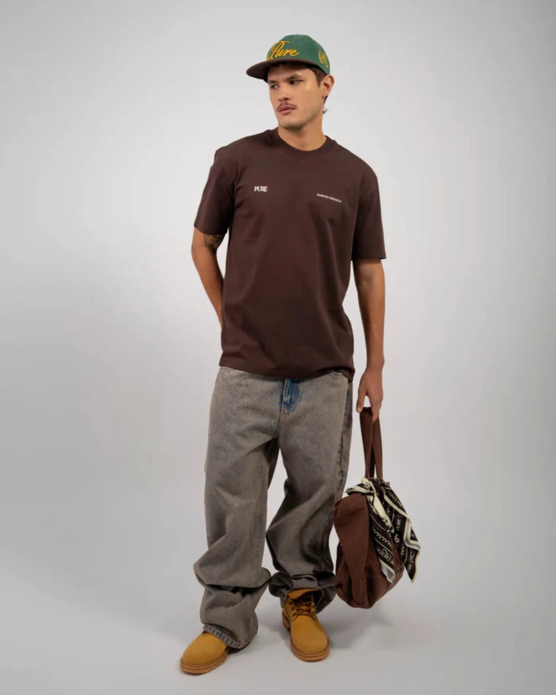 PURE BROWN REGULAR T-SHIRT - imagen 4