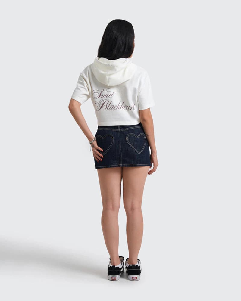 Crop Top Blackheat  con Capucha - imagen 8