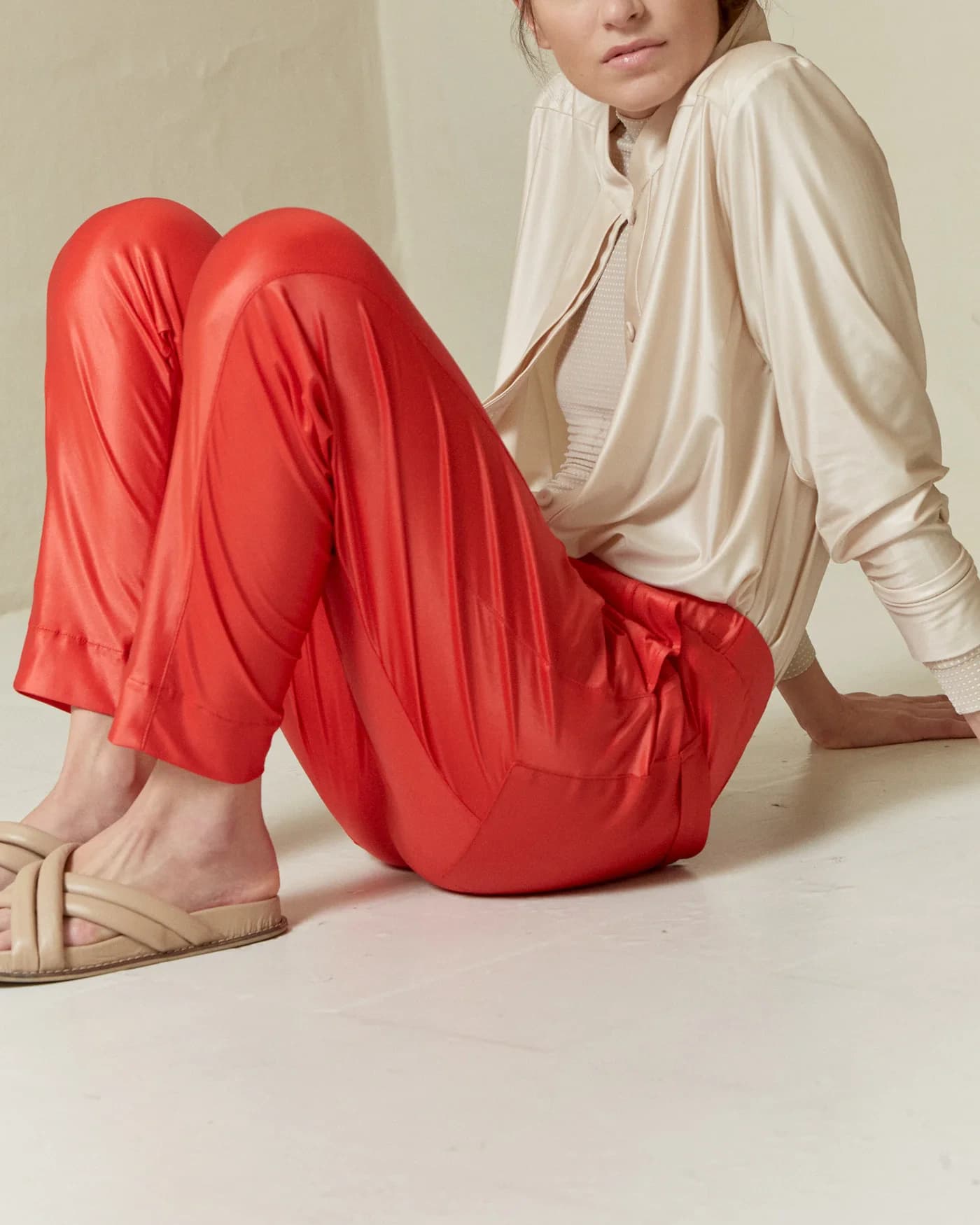 PANTALÓN LUCIDO - imagen 15