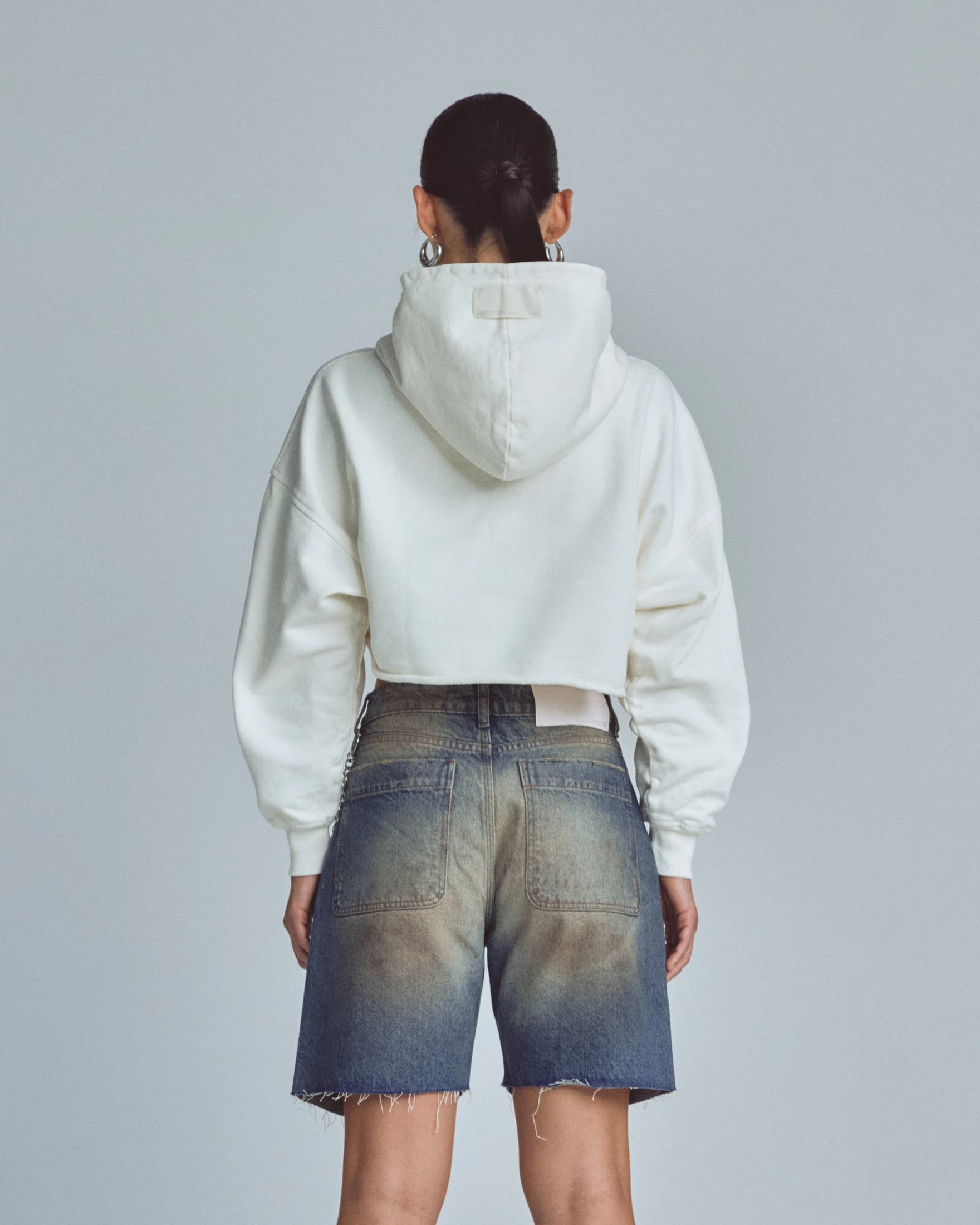 W Stardust Symbol Cropped Hoodie White - imagen 7