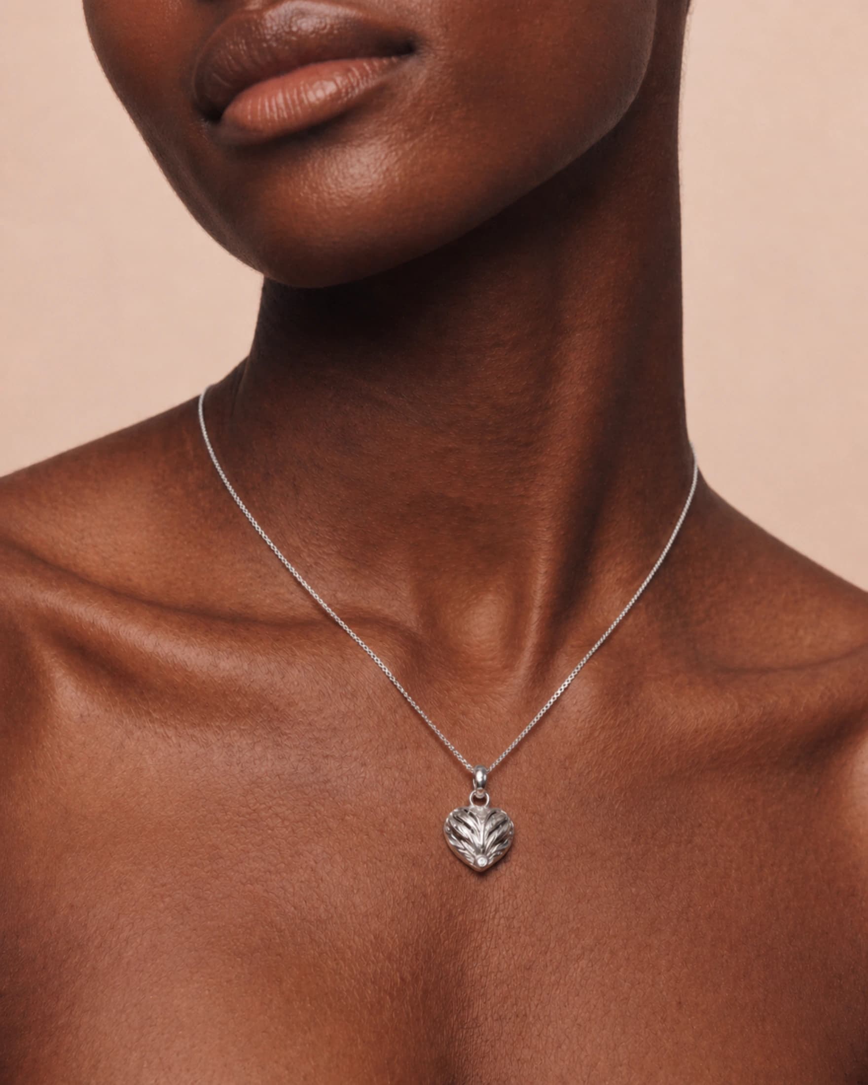 Collar Corazón de plata - imagen 2