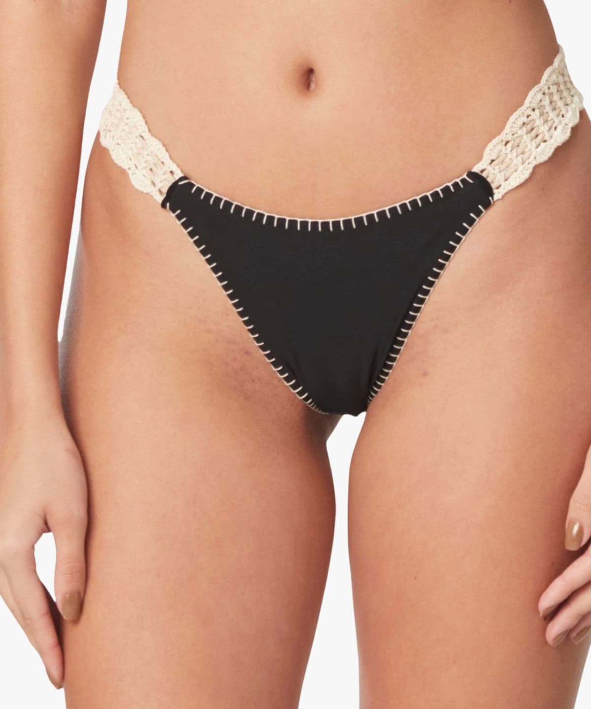 Alessia Black Bottom