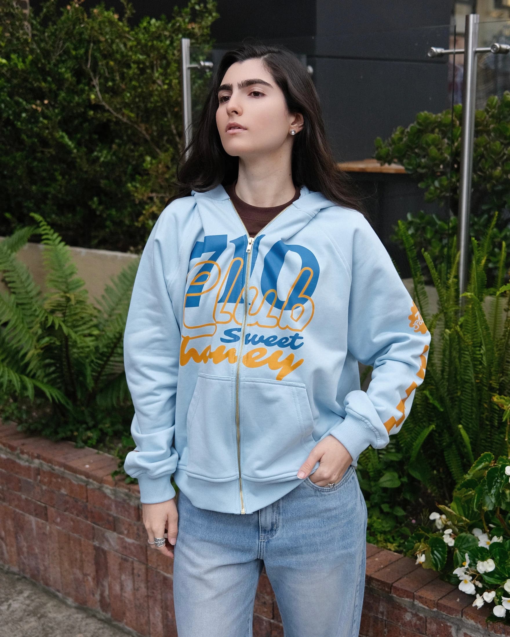 710 Club Delicated Blue Hoodie - imagen 4