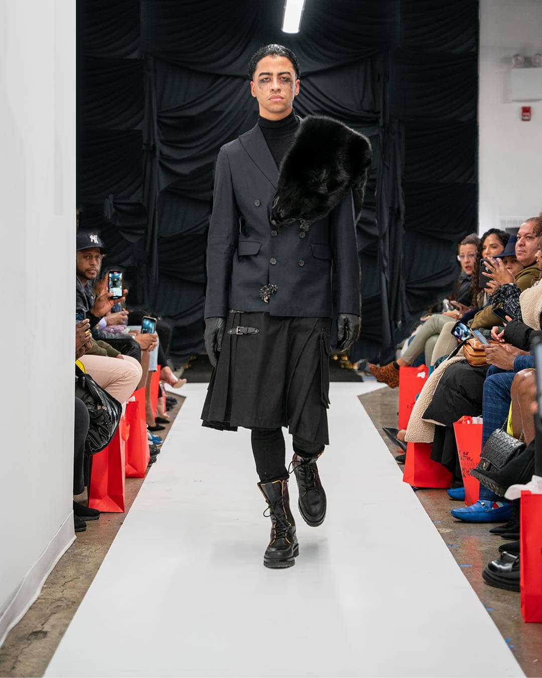 Look 09 – FW2022