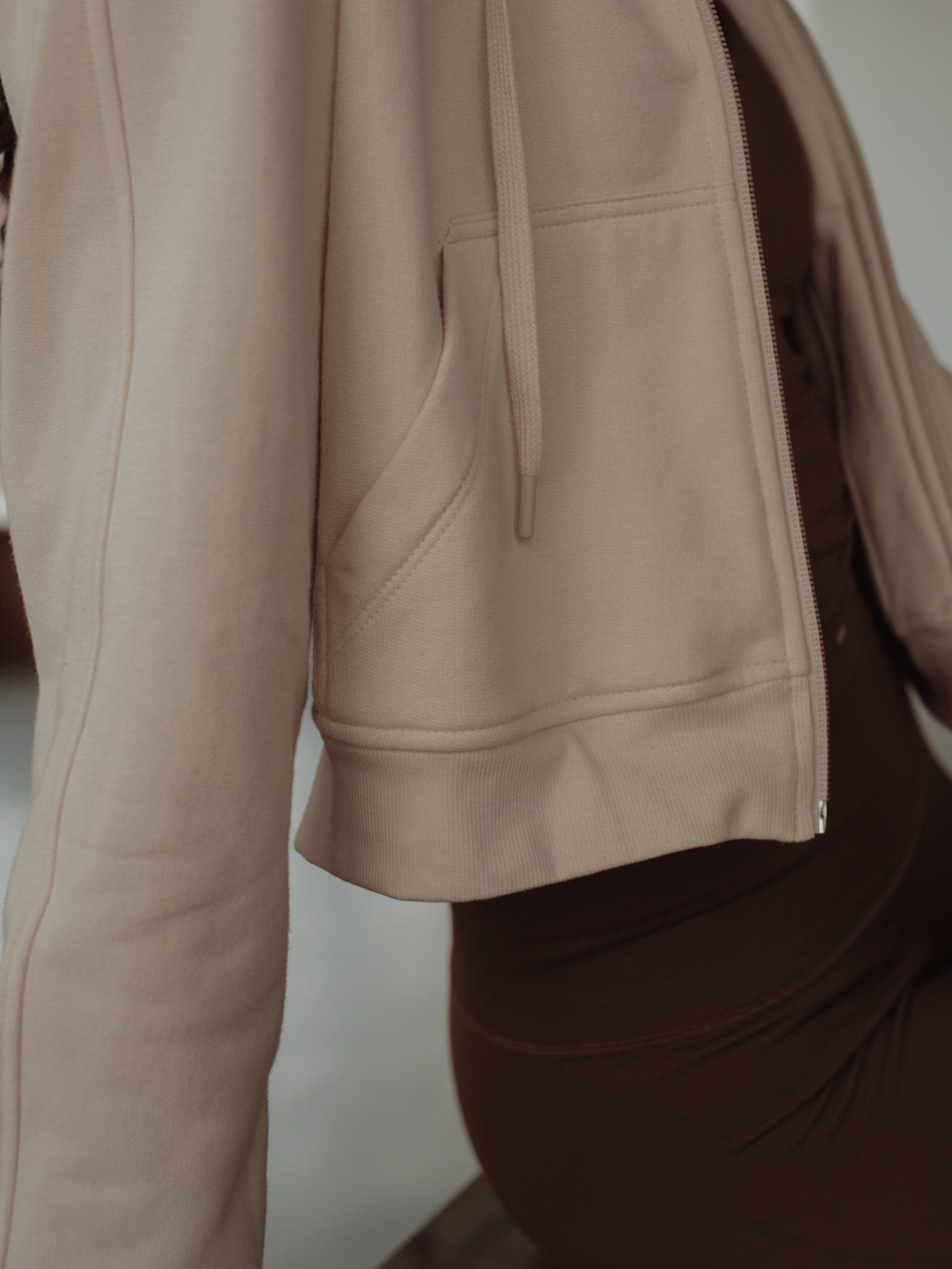 CROPPED ZIP HOODIE - NATURAL - imagen 6
