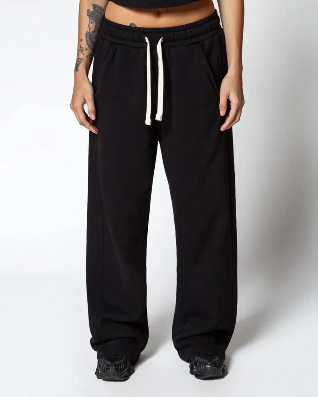 HIGHLAND BLACK JOGGER - imagen 4