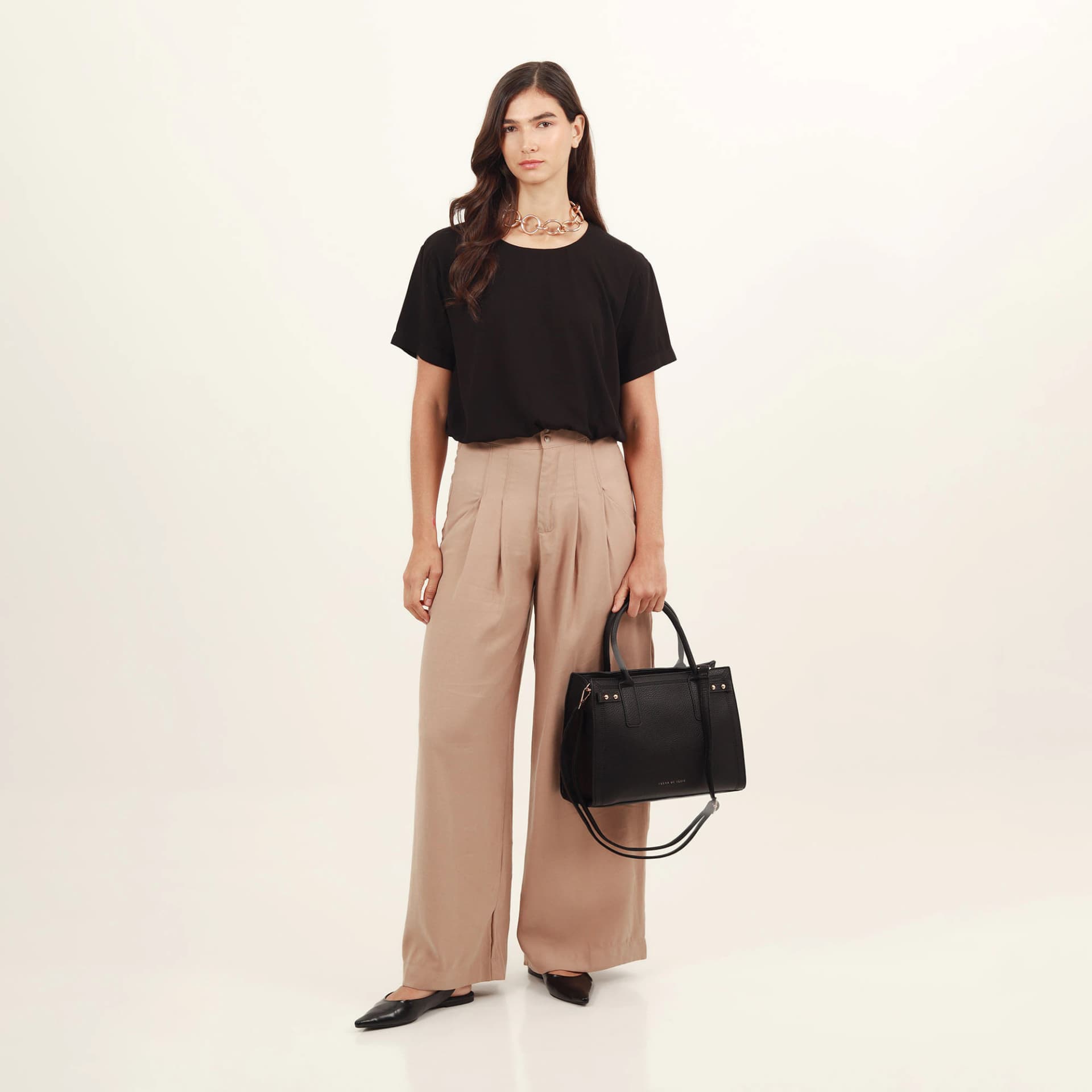 Bolso mini manos libres cuero sintético - imagen 3