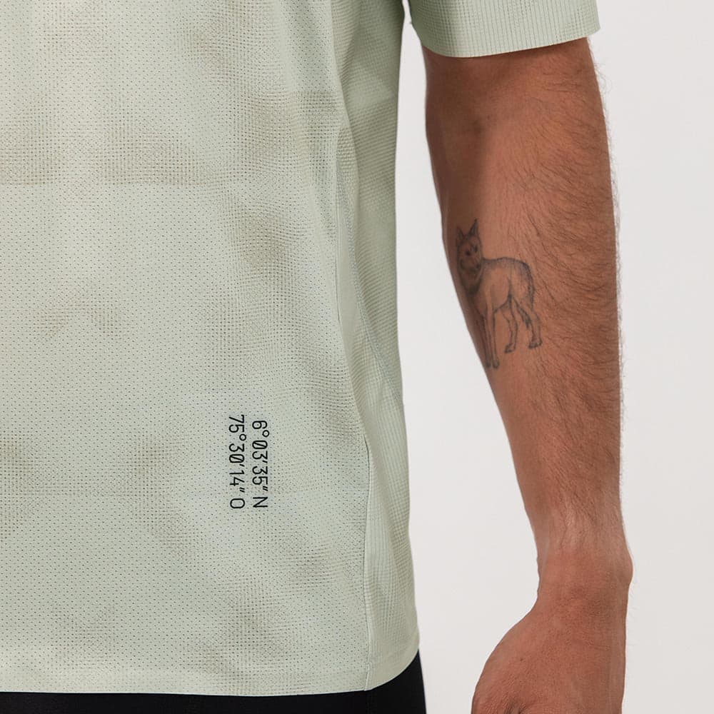 CAMISETA RUNNING MANGA CORTA RETIRO 2025 PARA HOMBRE - imagen 4