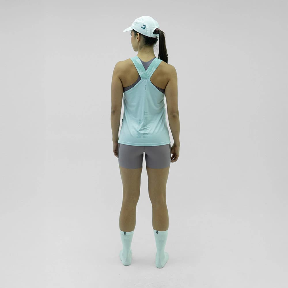 CAMISETA  RUNNING MANGA SISA SKYBLUE AZUL CLARO PARA MUJER - imagen 2