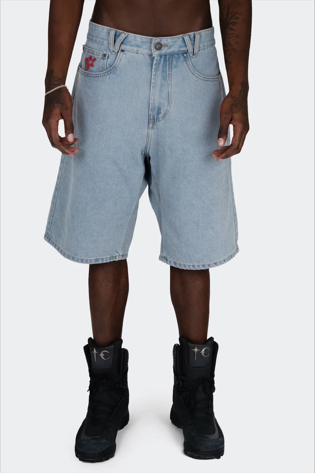 VENENO SHORT SOFT BLUE