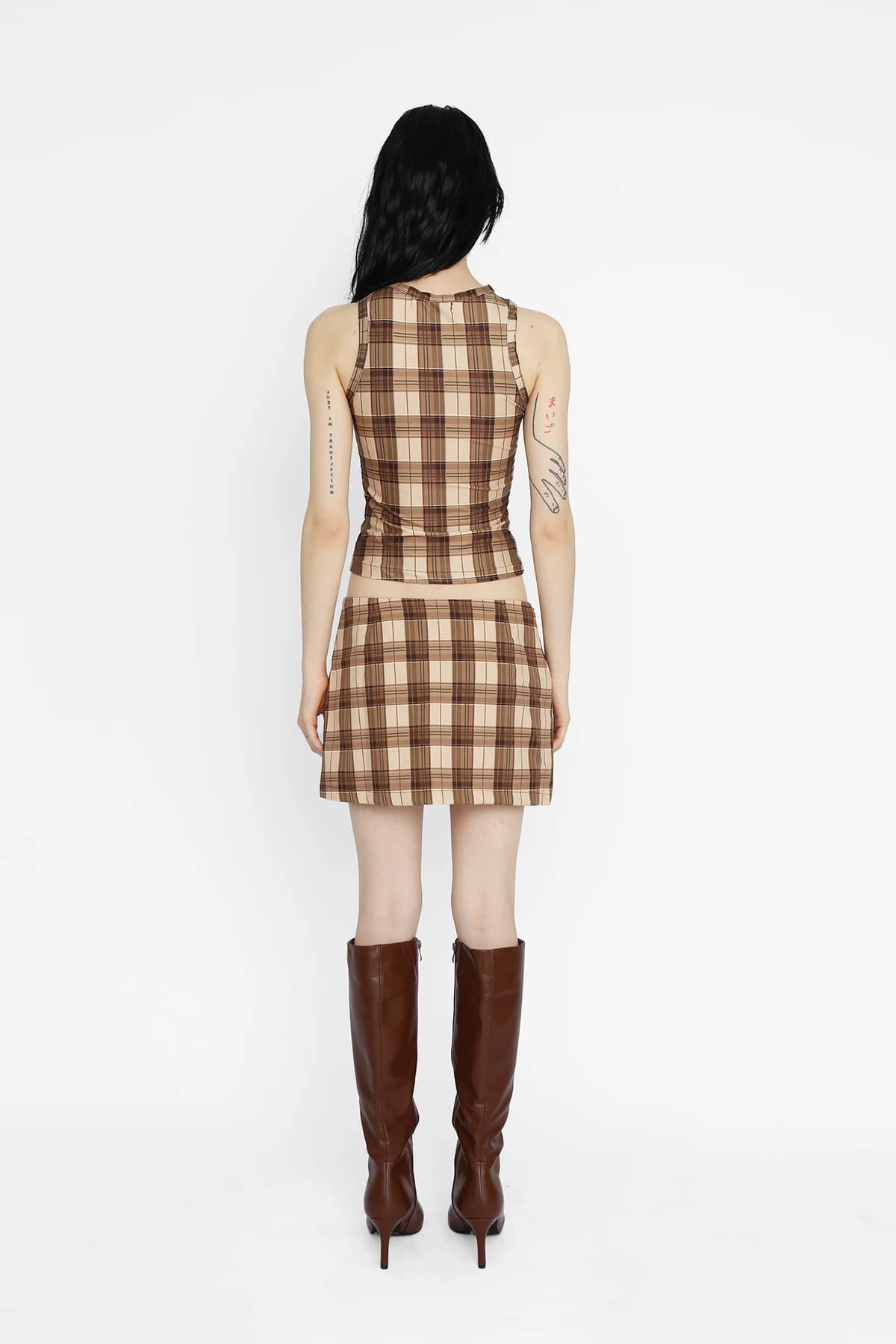 Classic Tank Top In 90’s Plaid - imagen 3