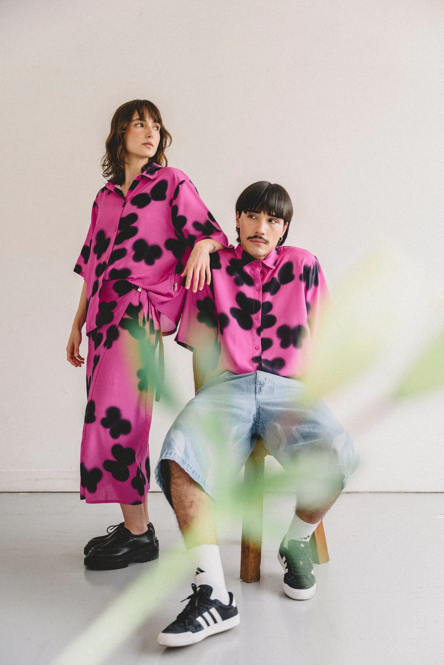 Camisa SOMBRAS rosa - UNISEX - imagen 8
