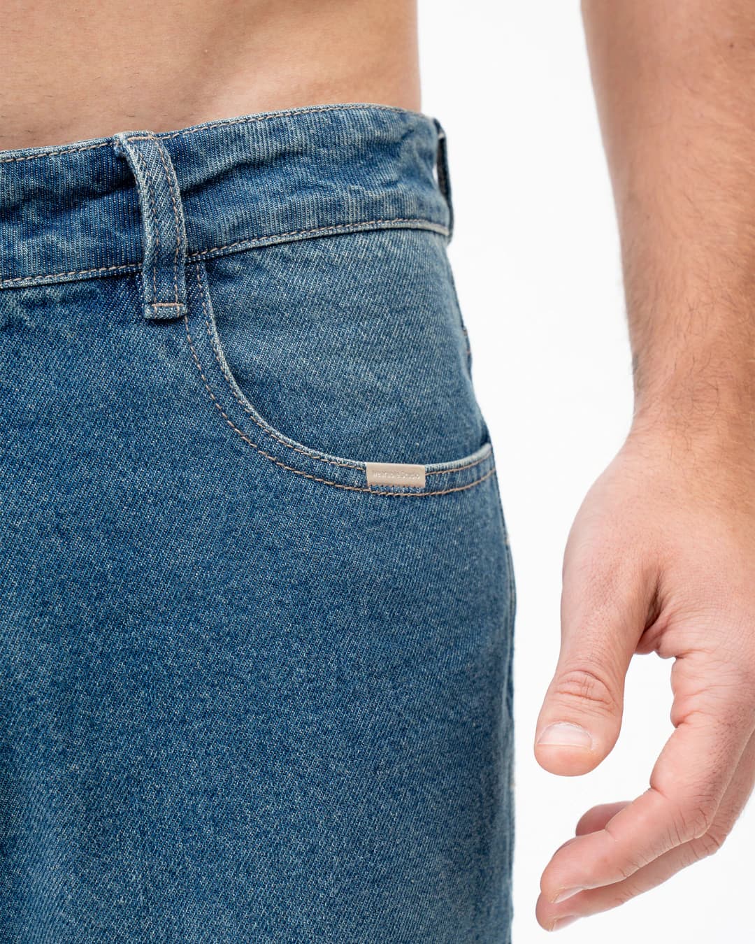 BR02 DARK MEDIUM REGULAR JEAN - imagen 4