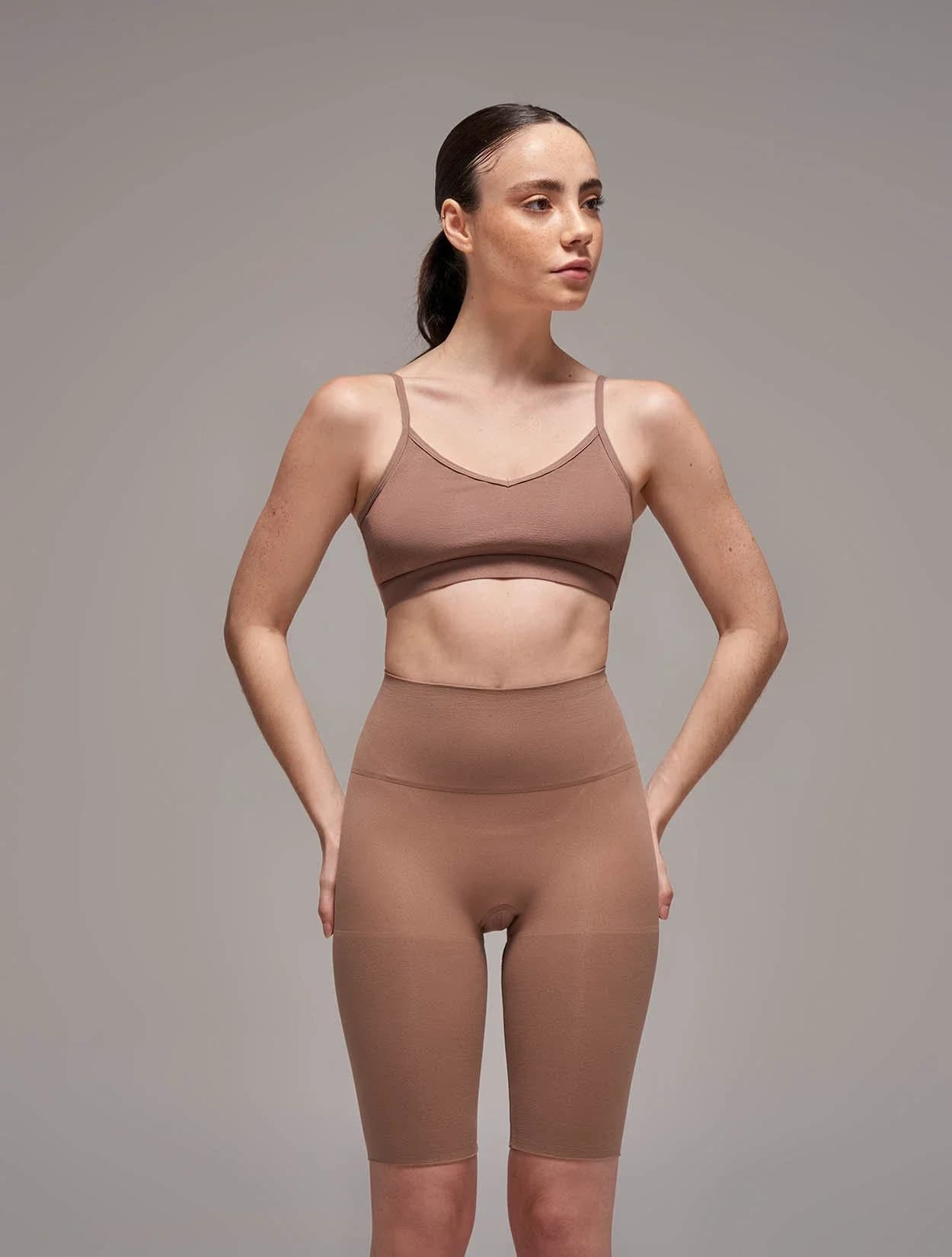 SHORT MOLDEADOR INVISIBLE CON CONTROL ABDOMEN Y PIERNAS - imagen 5