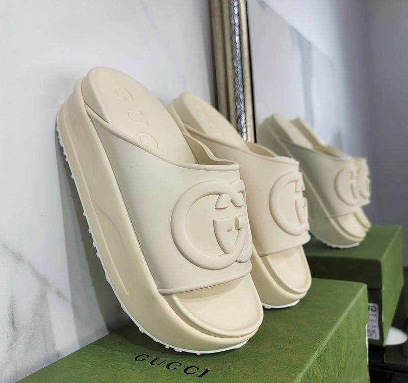 SANDALIA GUCCI NUDE - imagen 3
