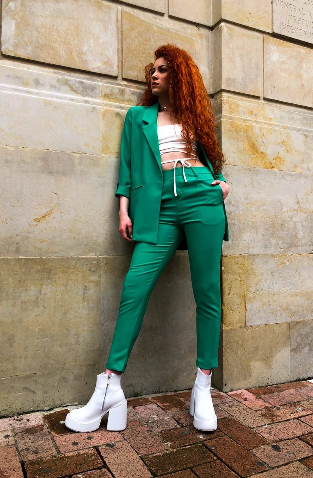 TOTAL LOOK VERDE CALI