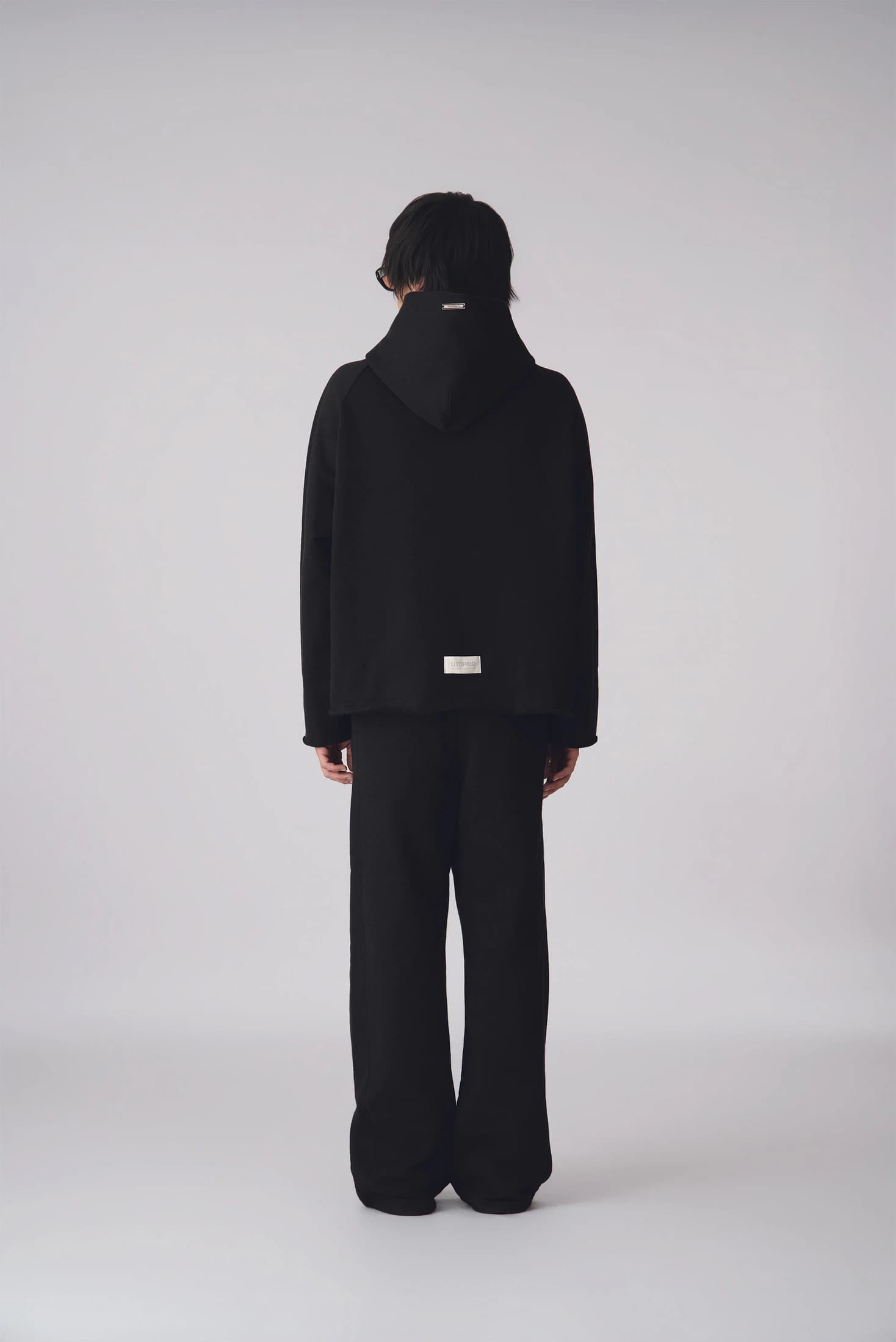 HOODIE BASICS V2 - NEGRO - imagen 2