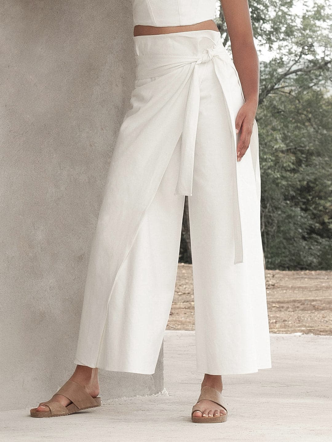 Pantalón Blanco Envolvente en Drill Algodón - imagen 2