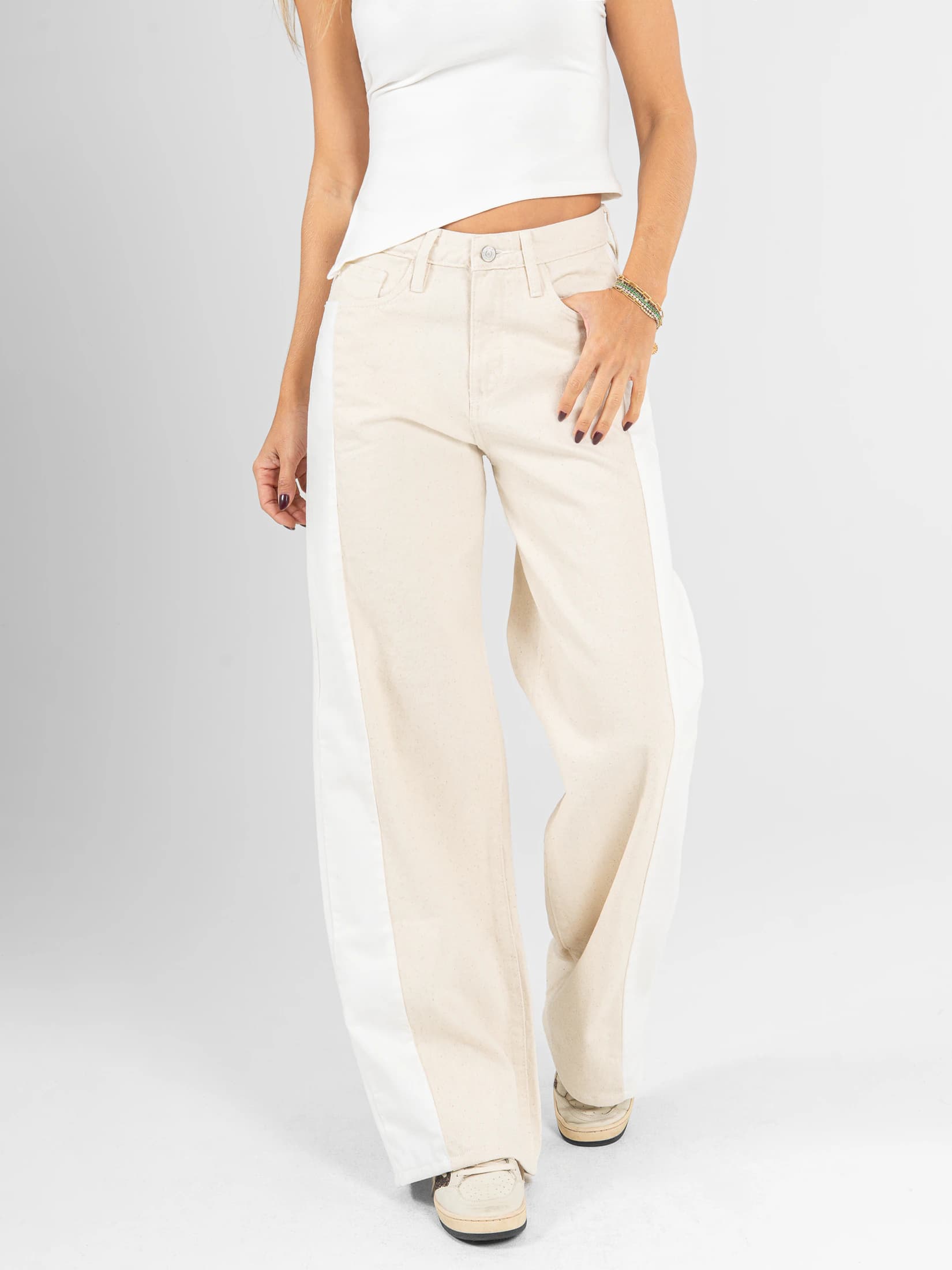 Ref: 0620666 Pantalón wide leg, rígido, tiro alto, con cortes a contraste - imagen 1