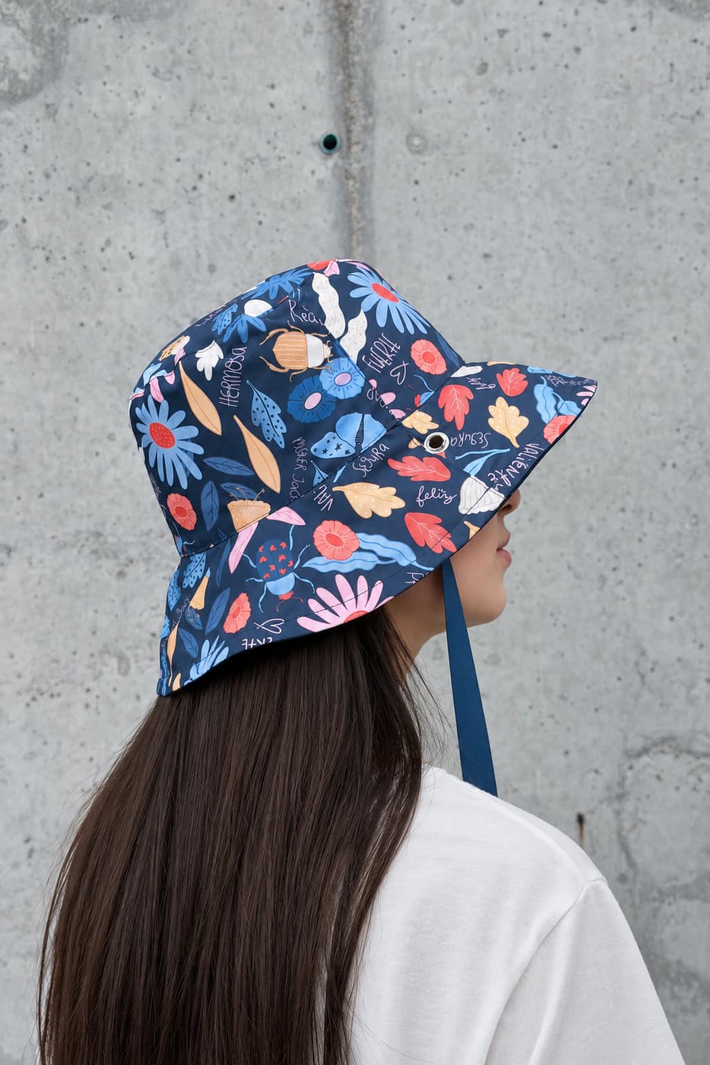 Bucket Hat Doble Faz Azul floral - imagen 3