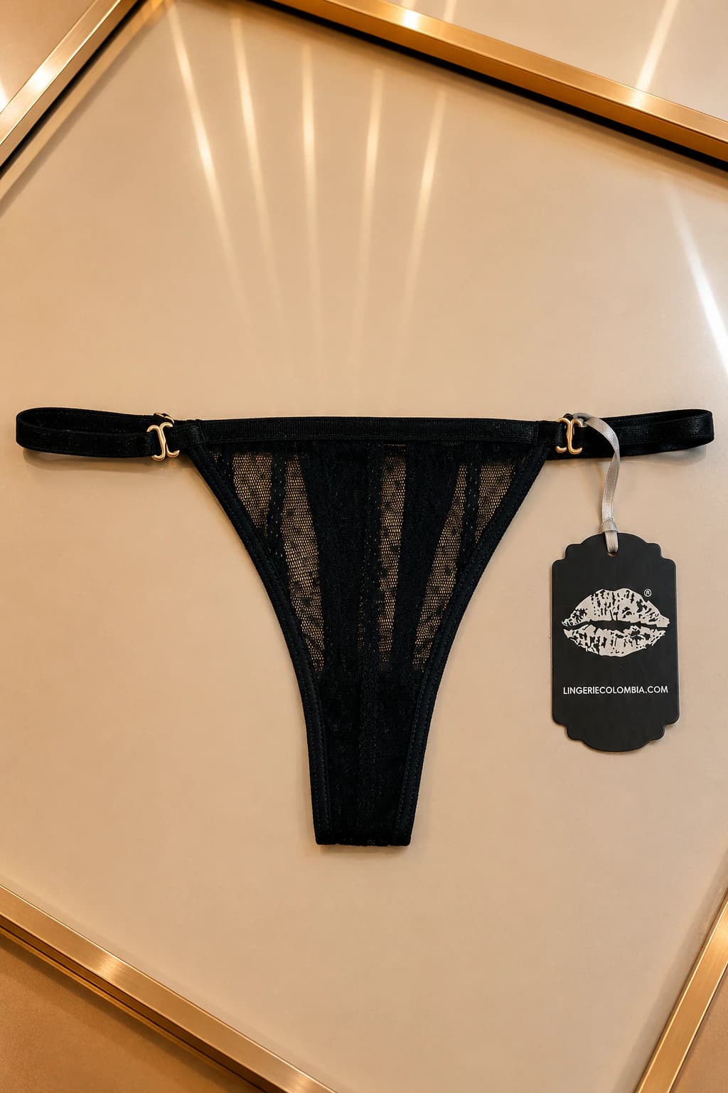 Pantie hilo blonda - imagen 2