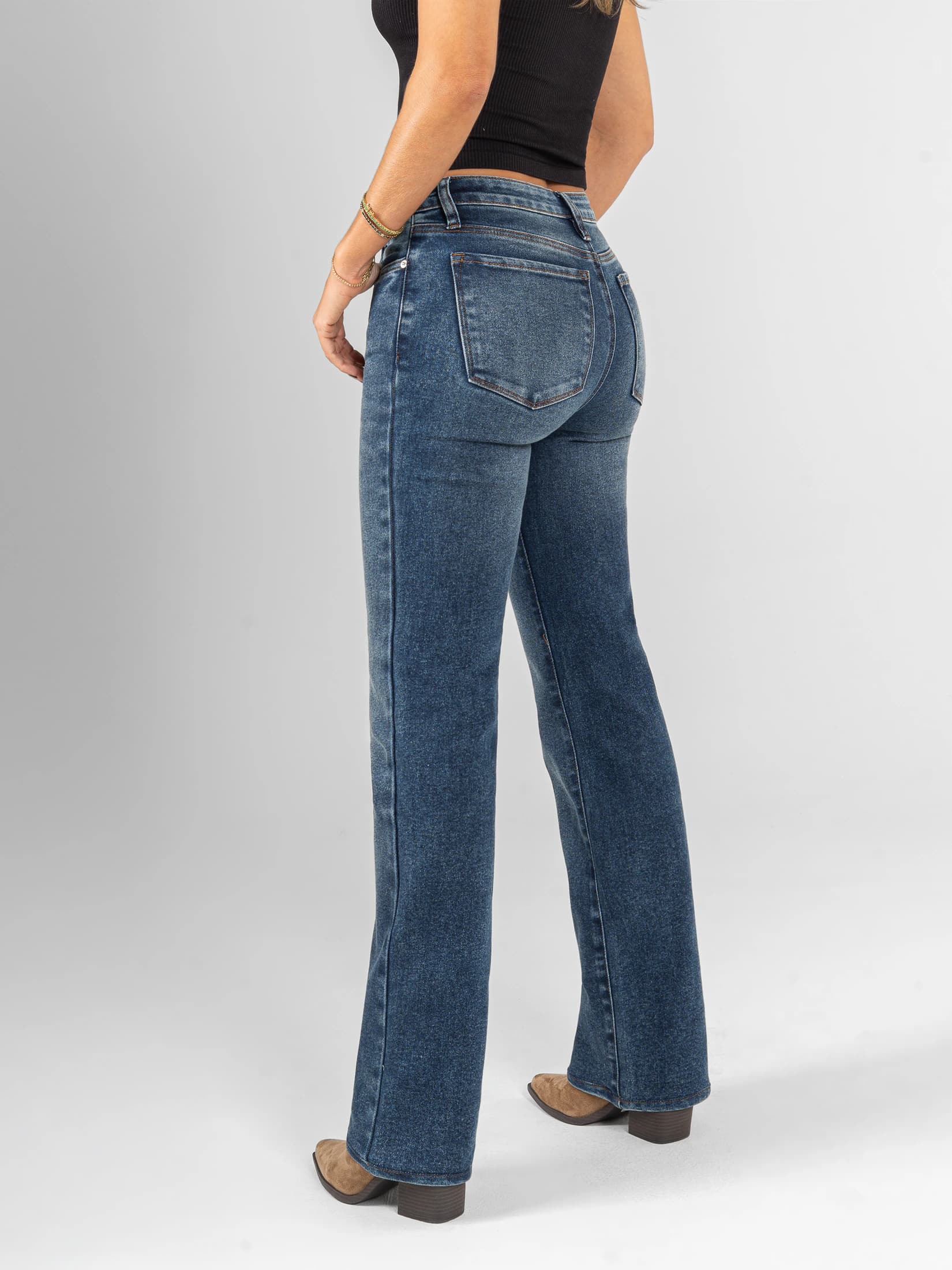 Ref: 066193 Jean straight leg, stretch, tiro alto, tono azul medio - imagen 2