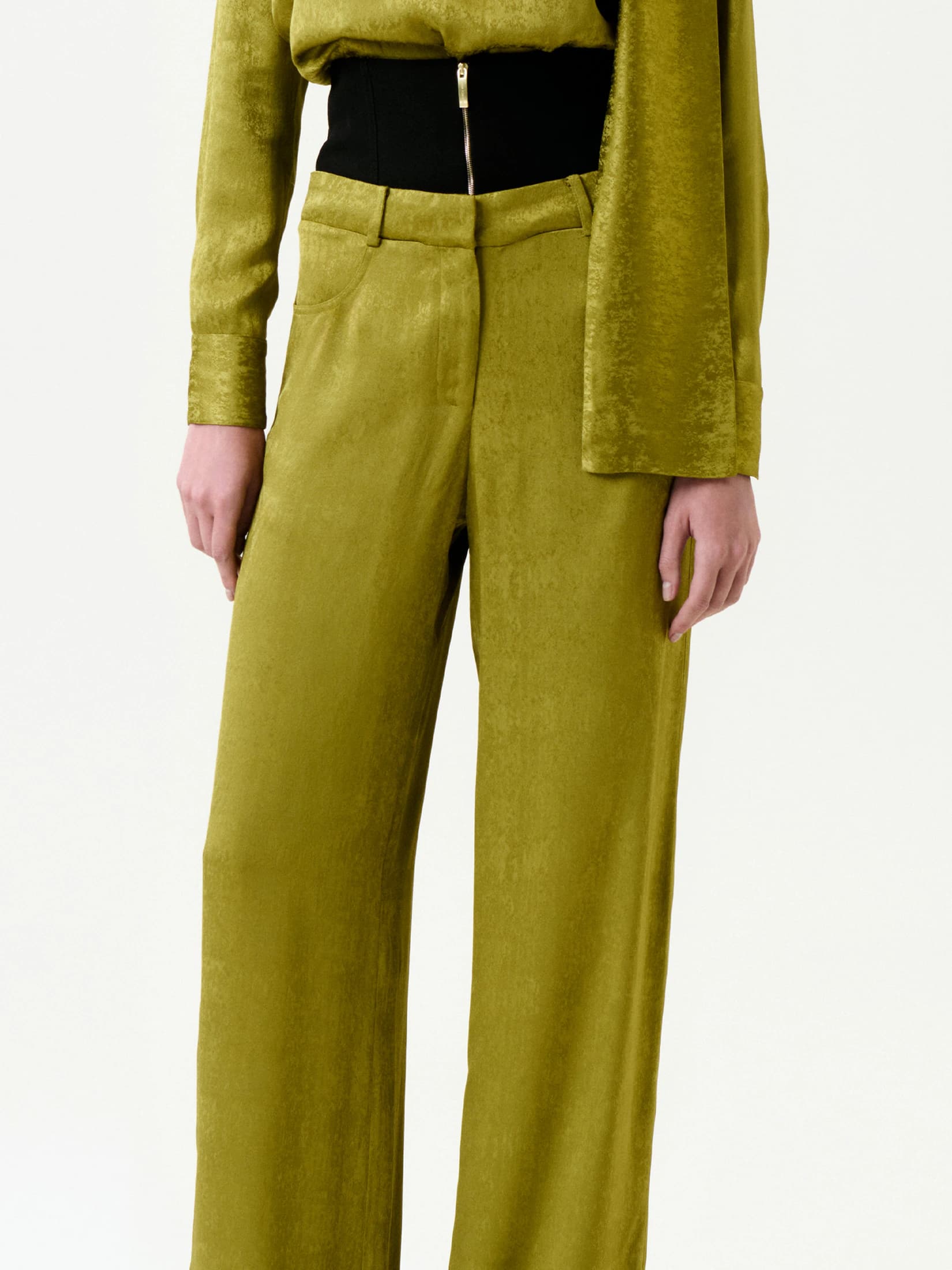 Karel Pant - imagen 2