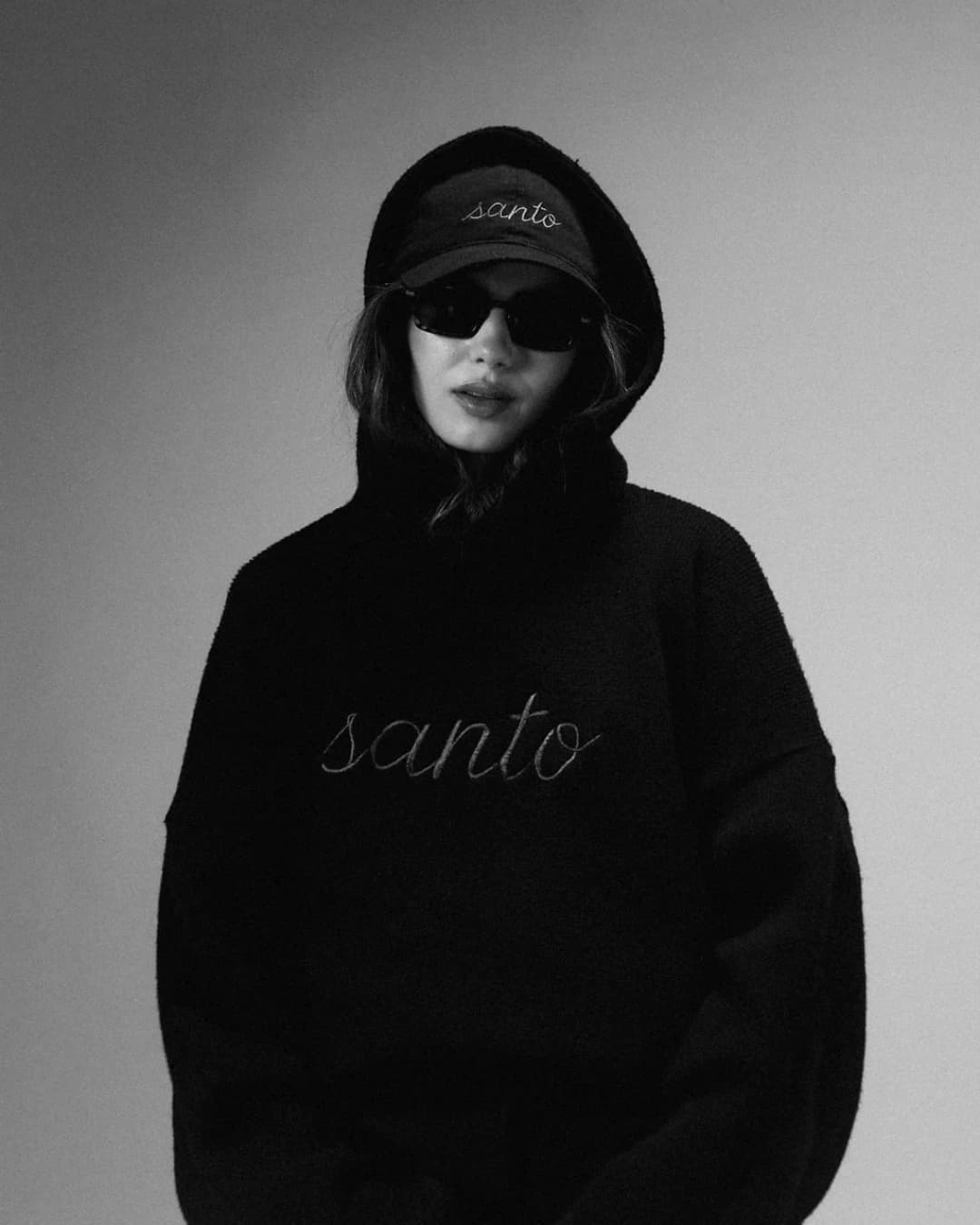 BLACK KNIT HOODIE - imagen 3