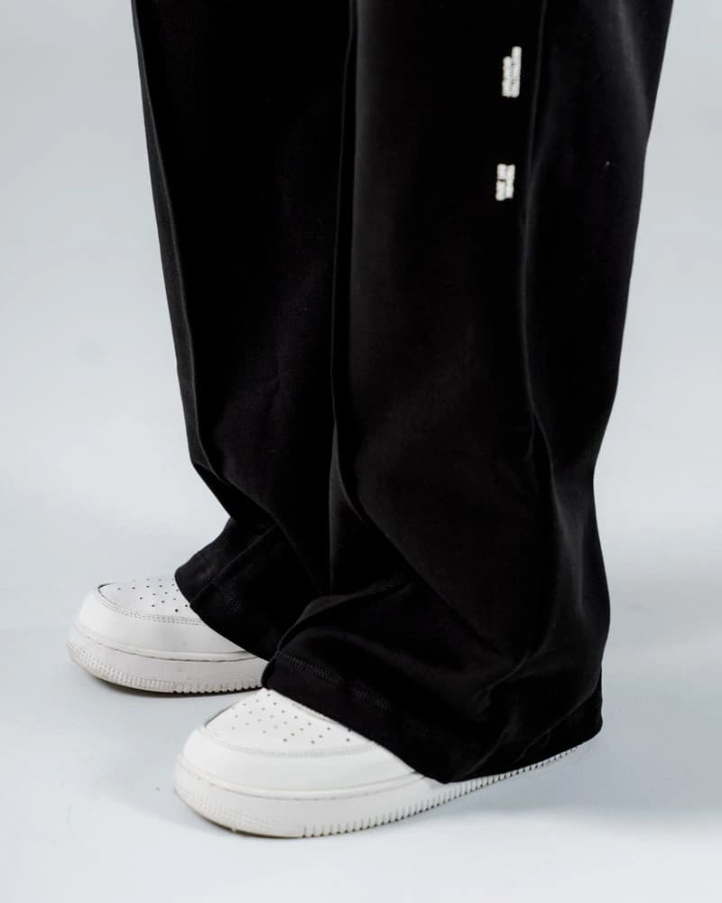 Sudadera Negra Básica - imagen 2