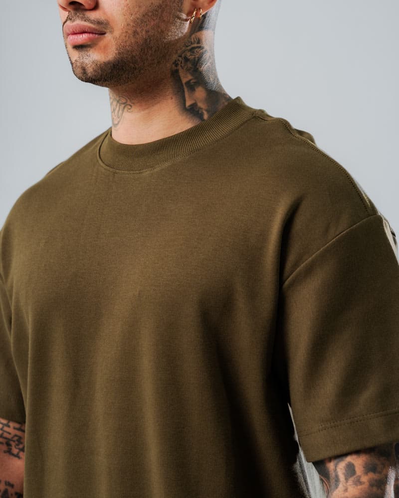 Camiseta Verde Militar Básica Regular  - 300 grs - imagen 2
