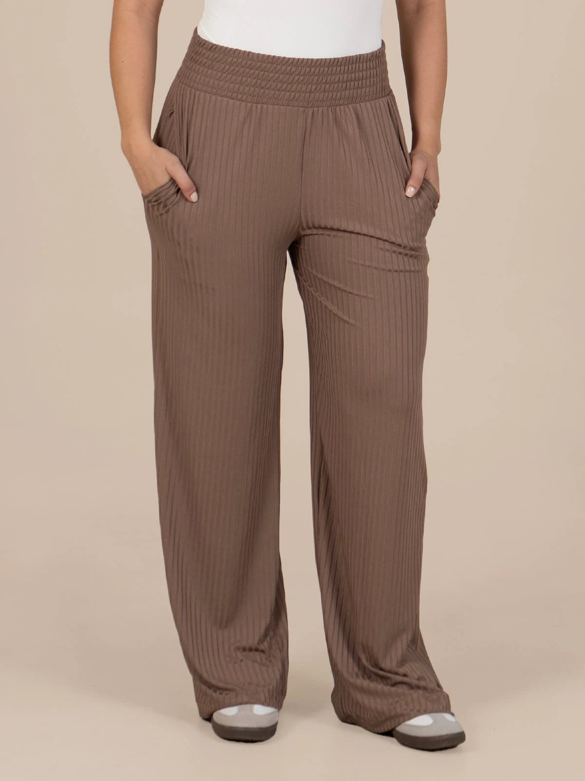 Pantalon karina vegas cafe