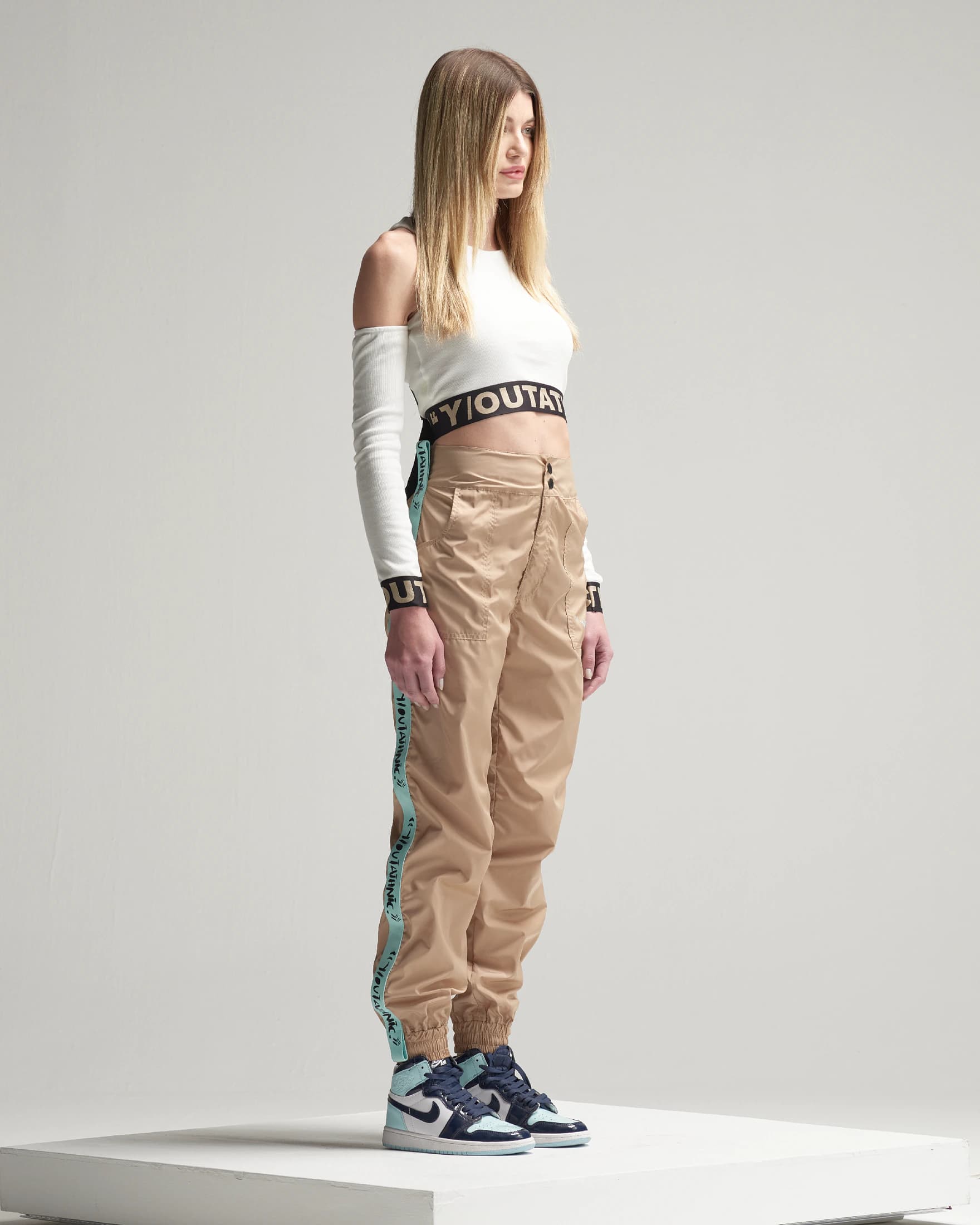 CROP TOP UNIQUE - imagen 2