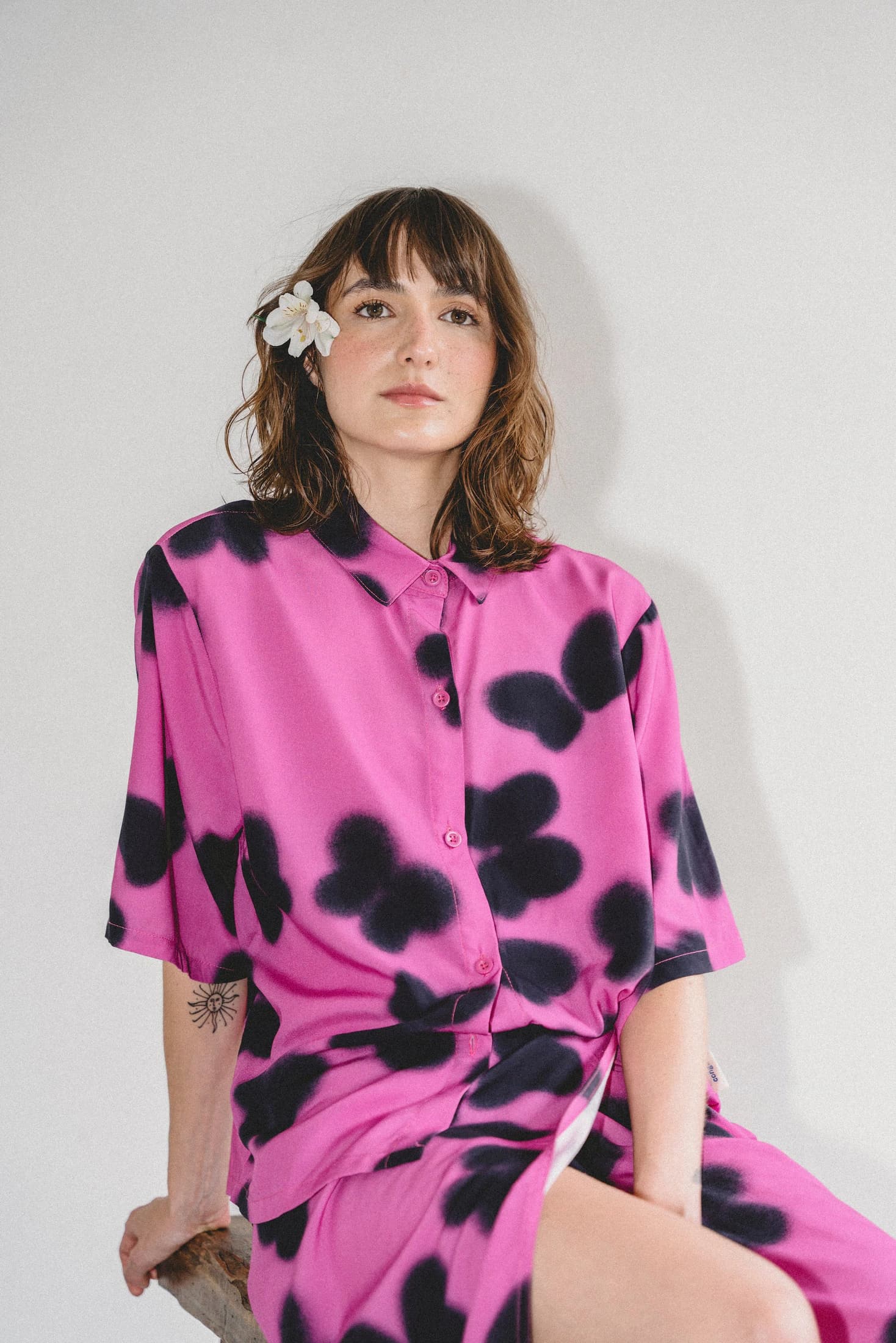 Camisa SOMBRAS rosa - UNISEX - imagen 2