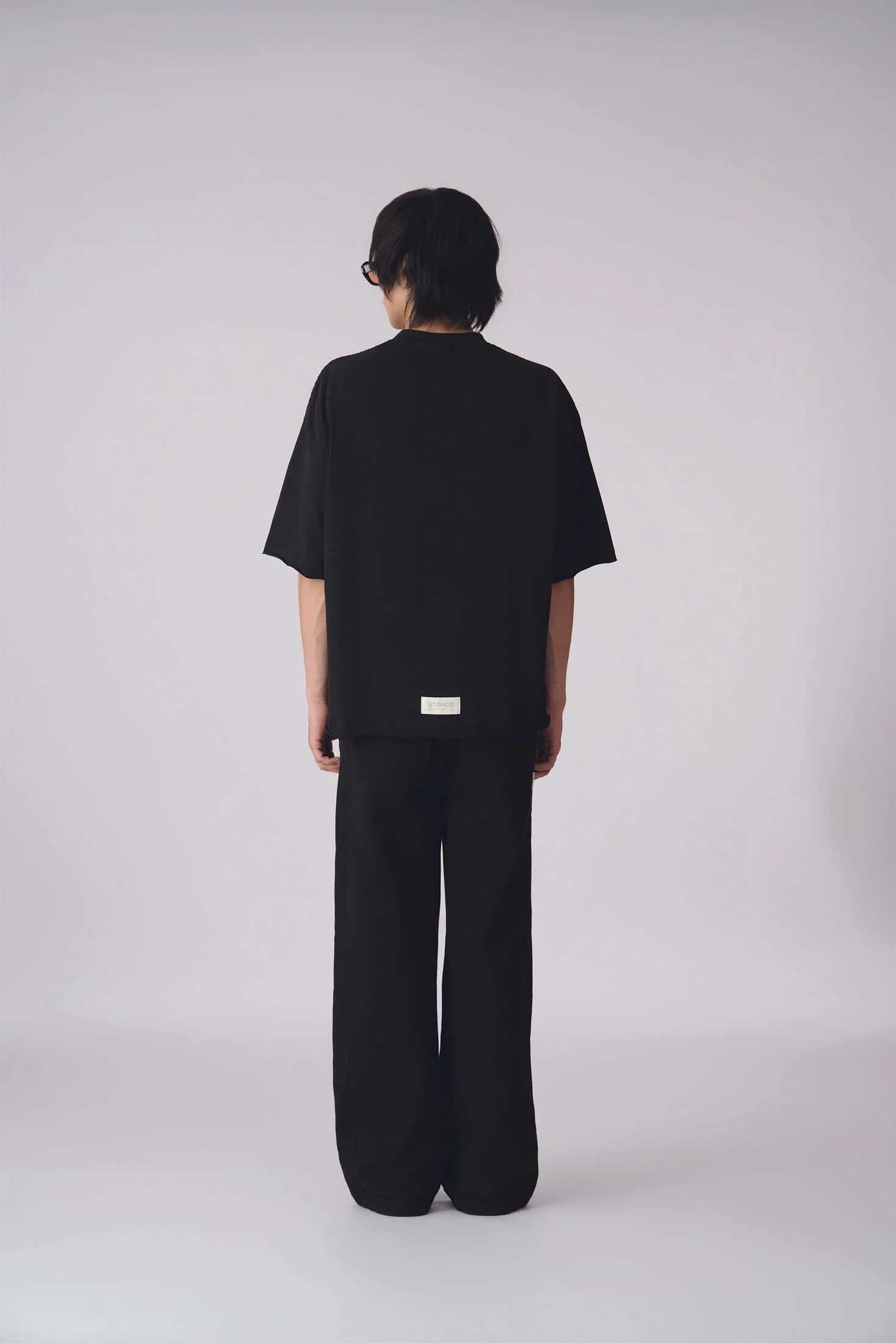 CAMISETA NEGRA - EXTENSED BOXY FIT - imagen 3