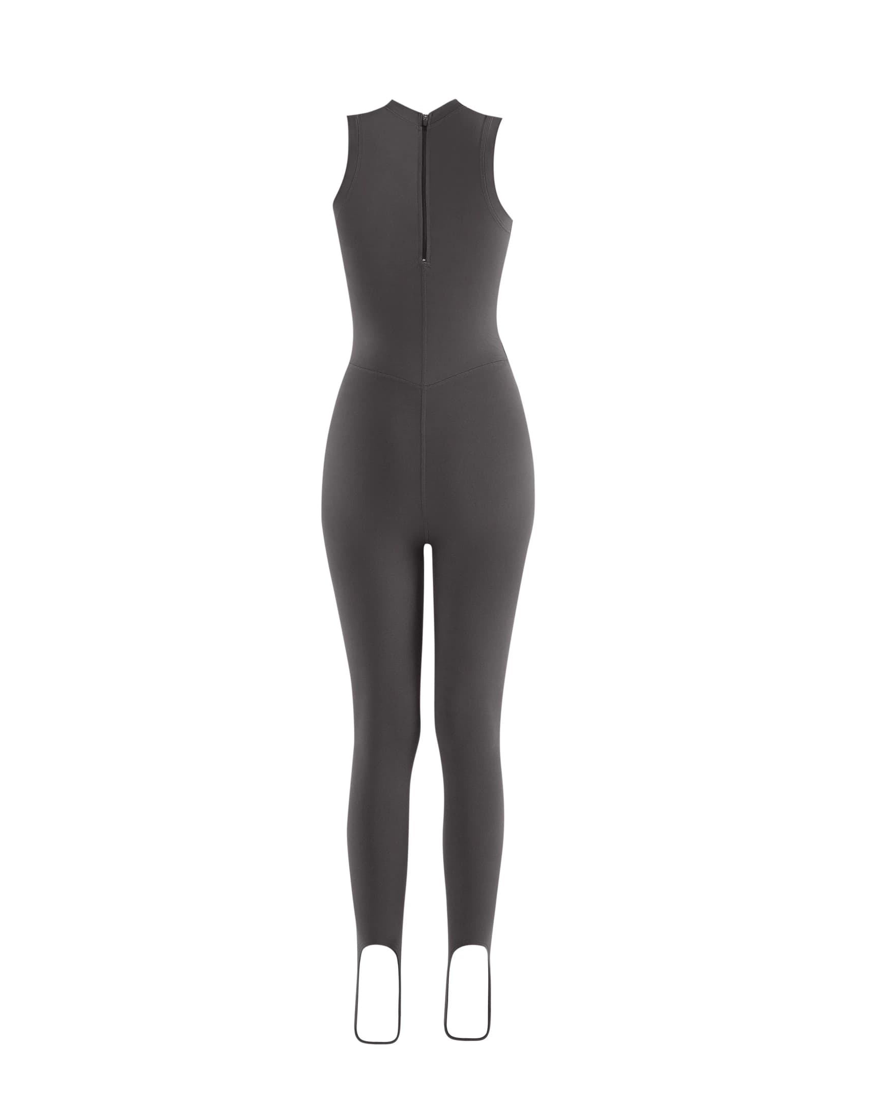 STIRRUP ONESIE IN COFFEE BEAN - imagen 4