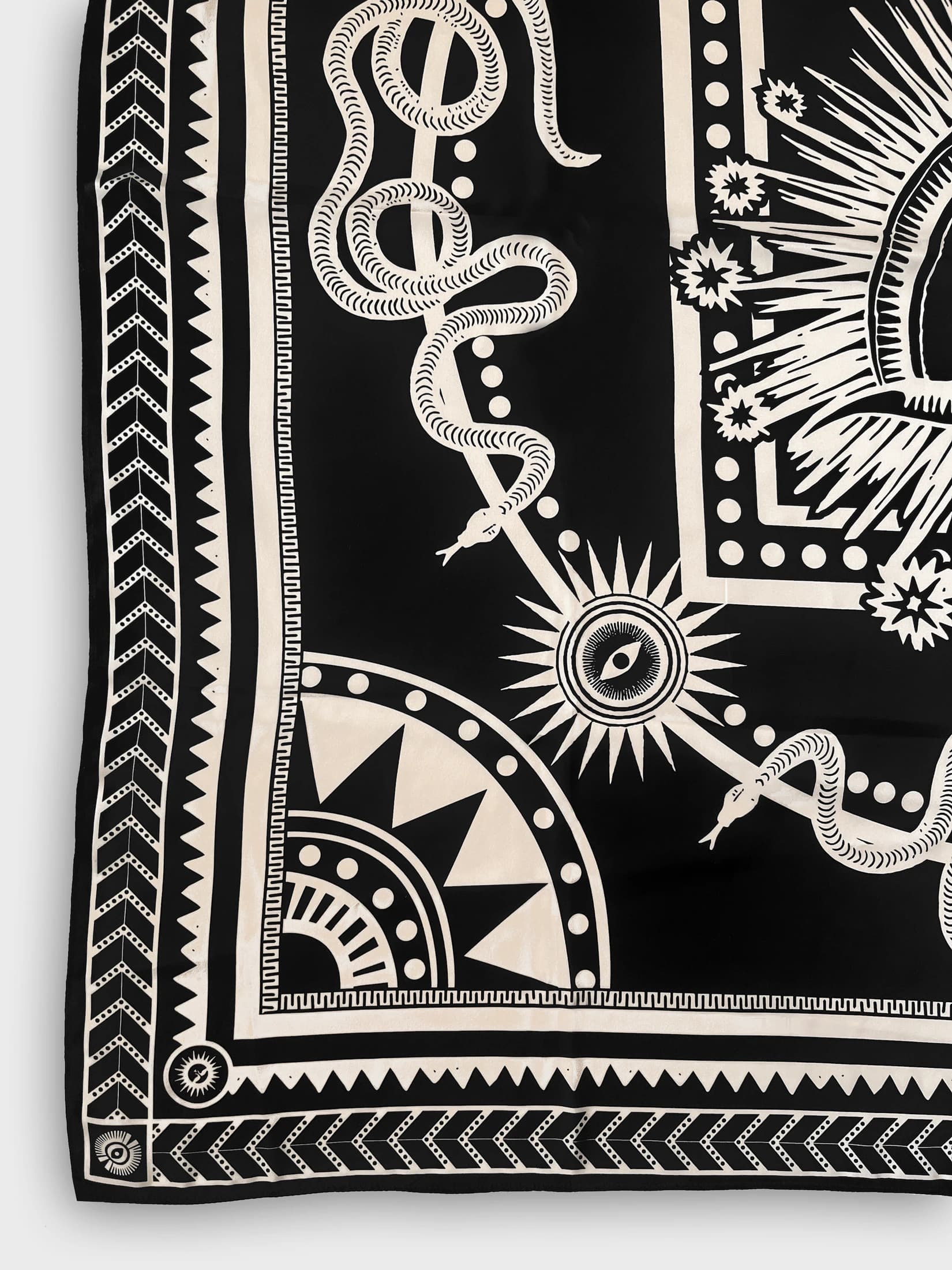 Pañoleta Nazar, Negro - imagen 4